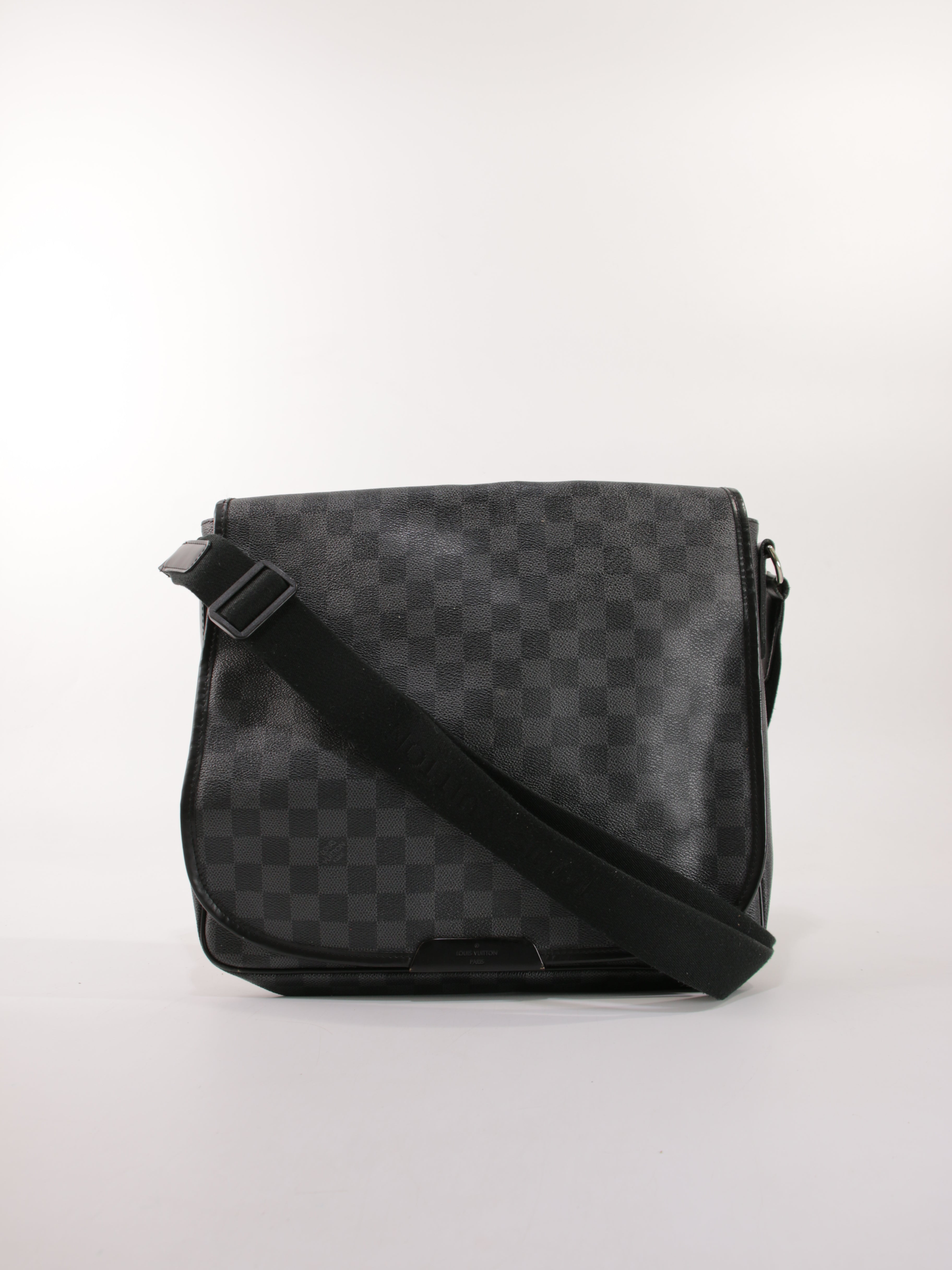 LOUIS VUITTON - DANIEL
