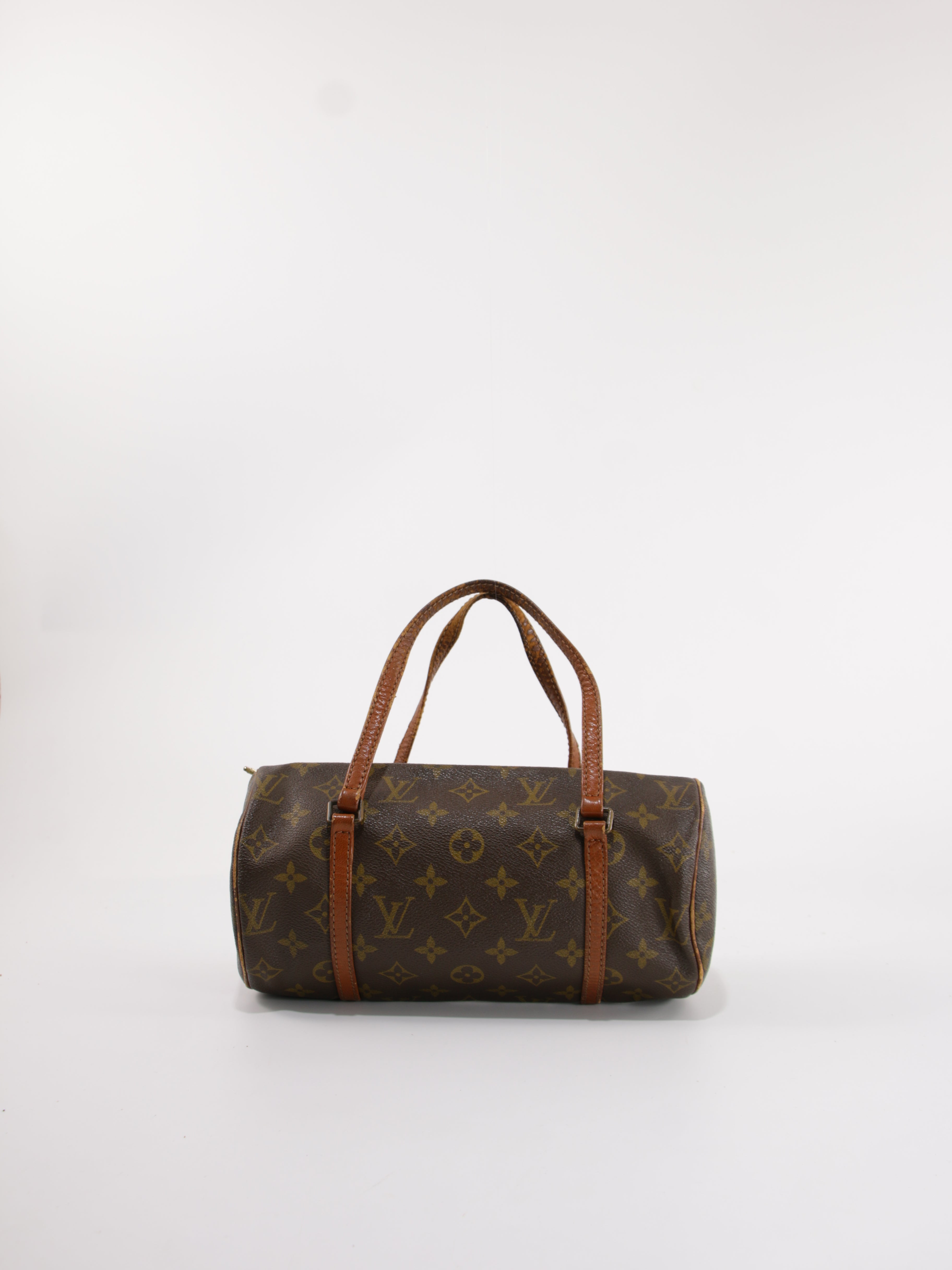 LOUIS VUITTON - PAPILLON 26