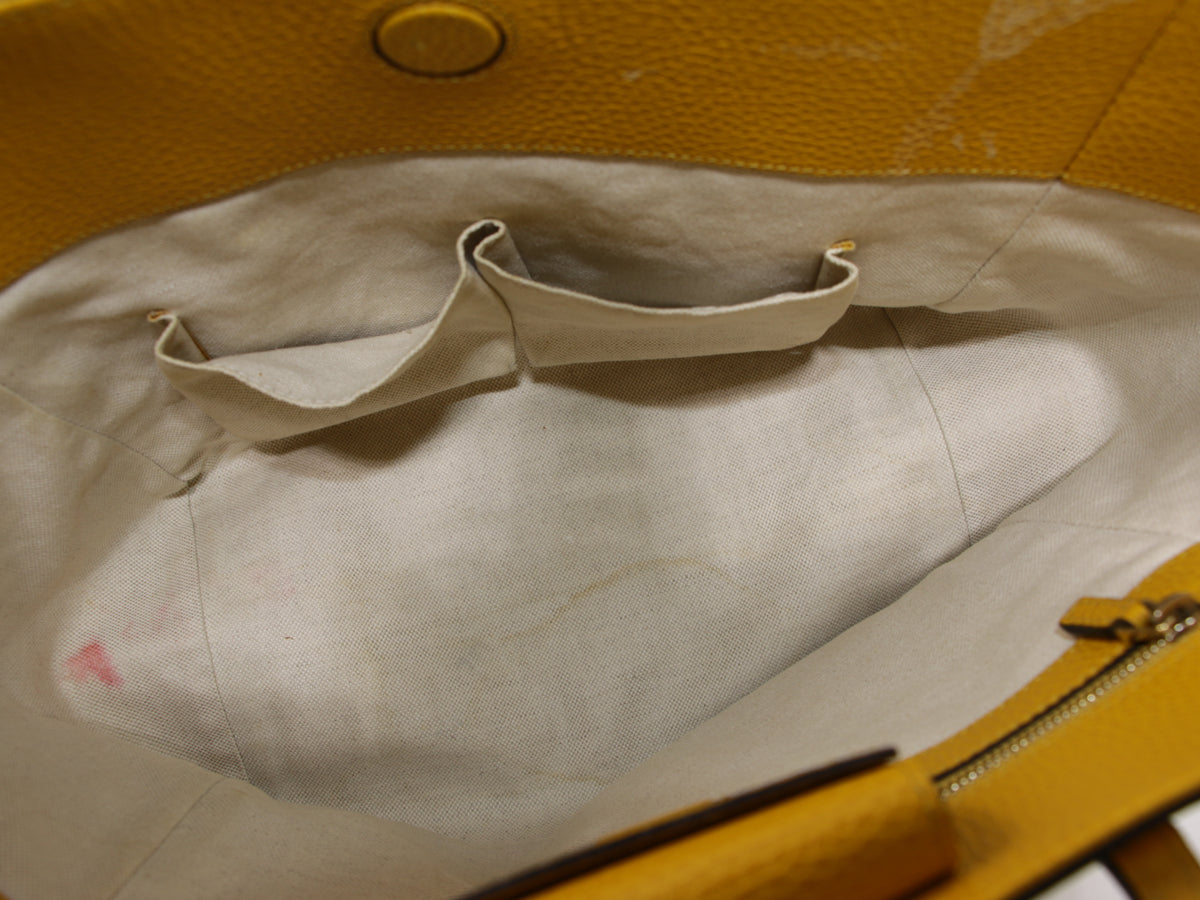 Gucci Shoulder Bag