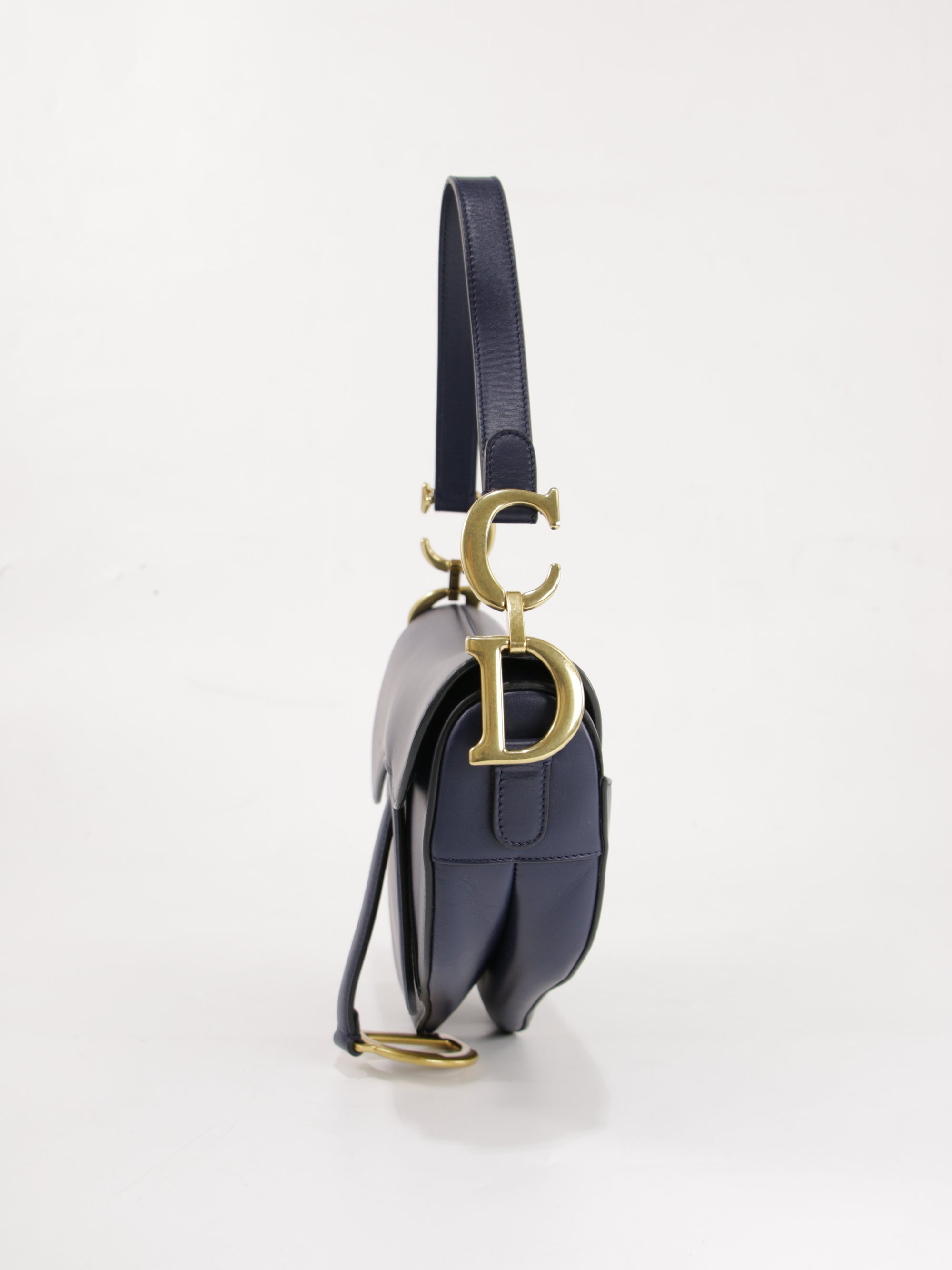 Saddle