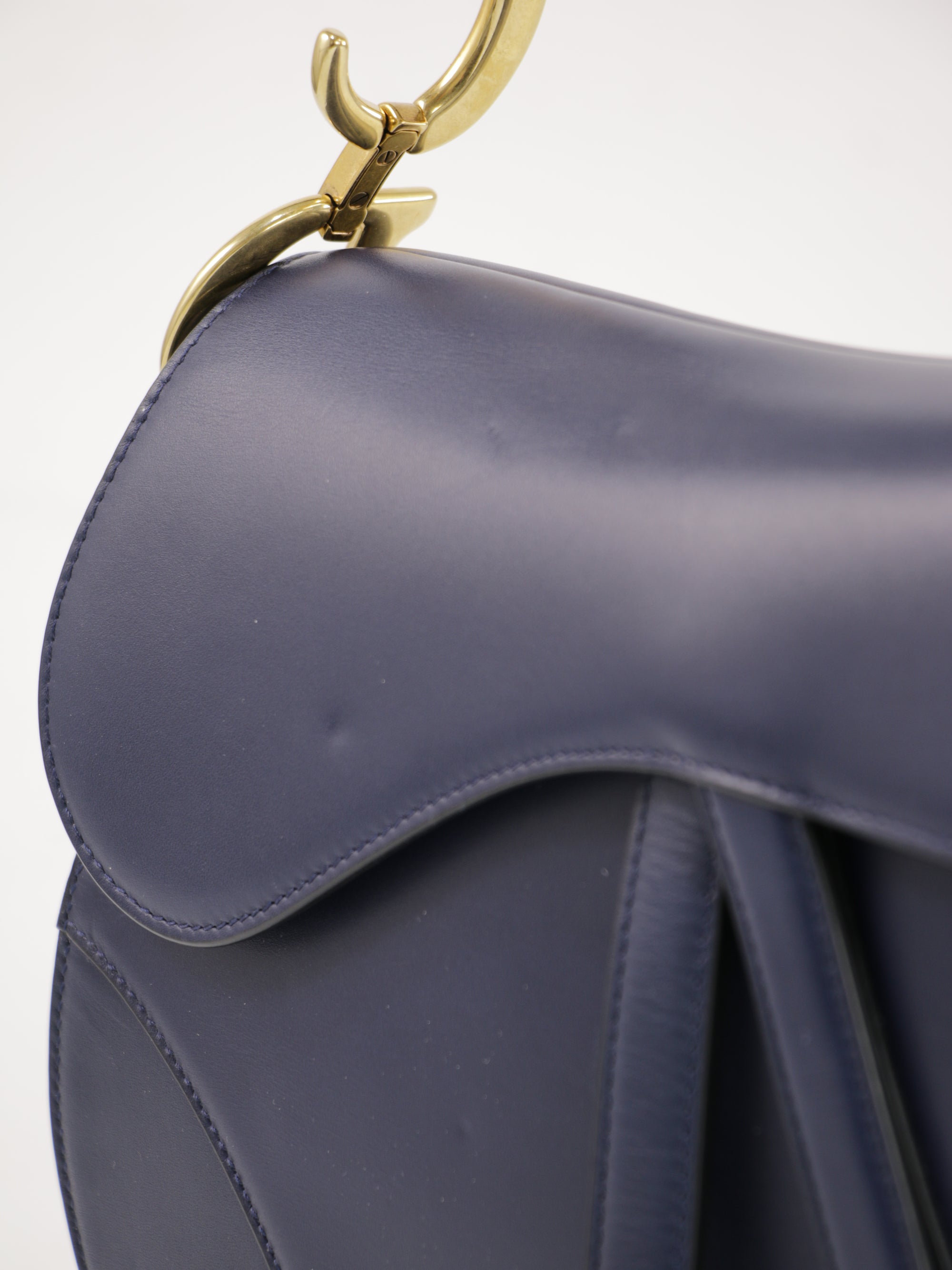 Saddle