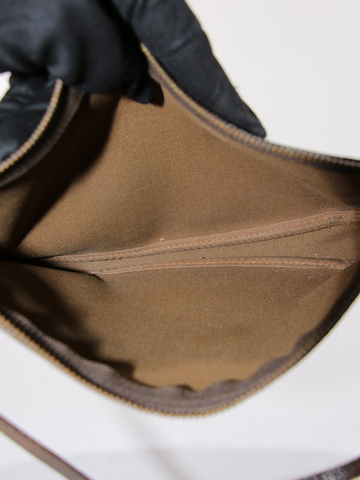Louis Vuitton Accessories Pochette