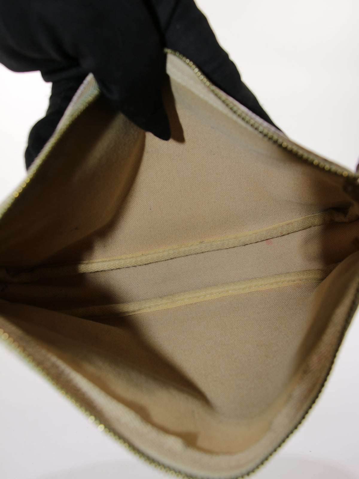 Louis Vuitton Accessories Pochette