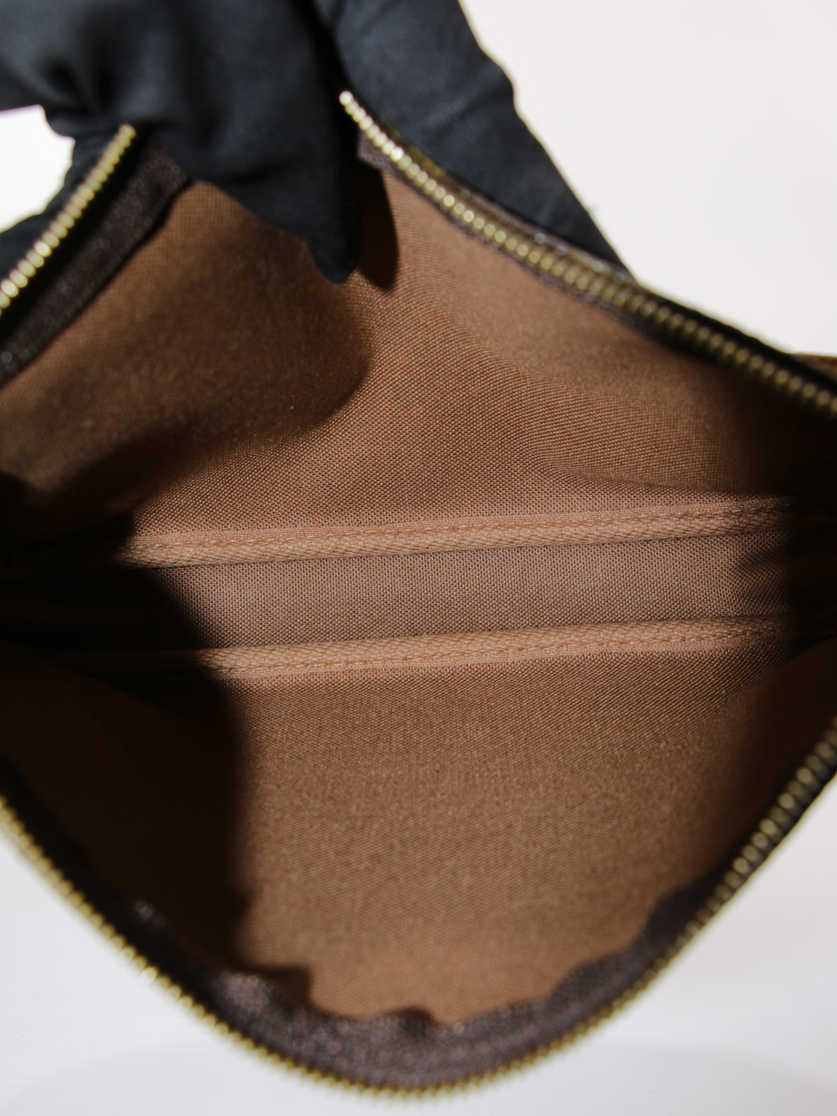Louis Vuitton Accessories Pochette