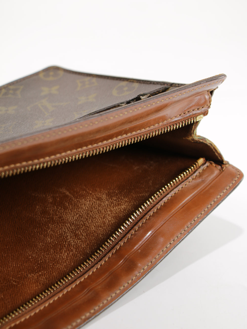 Pouch