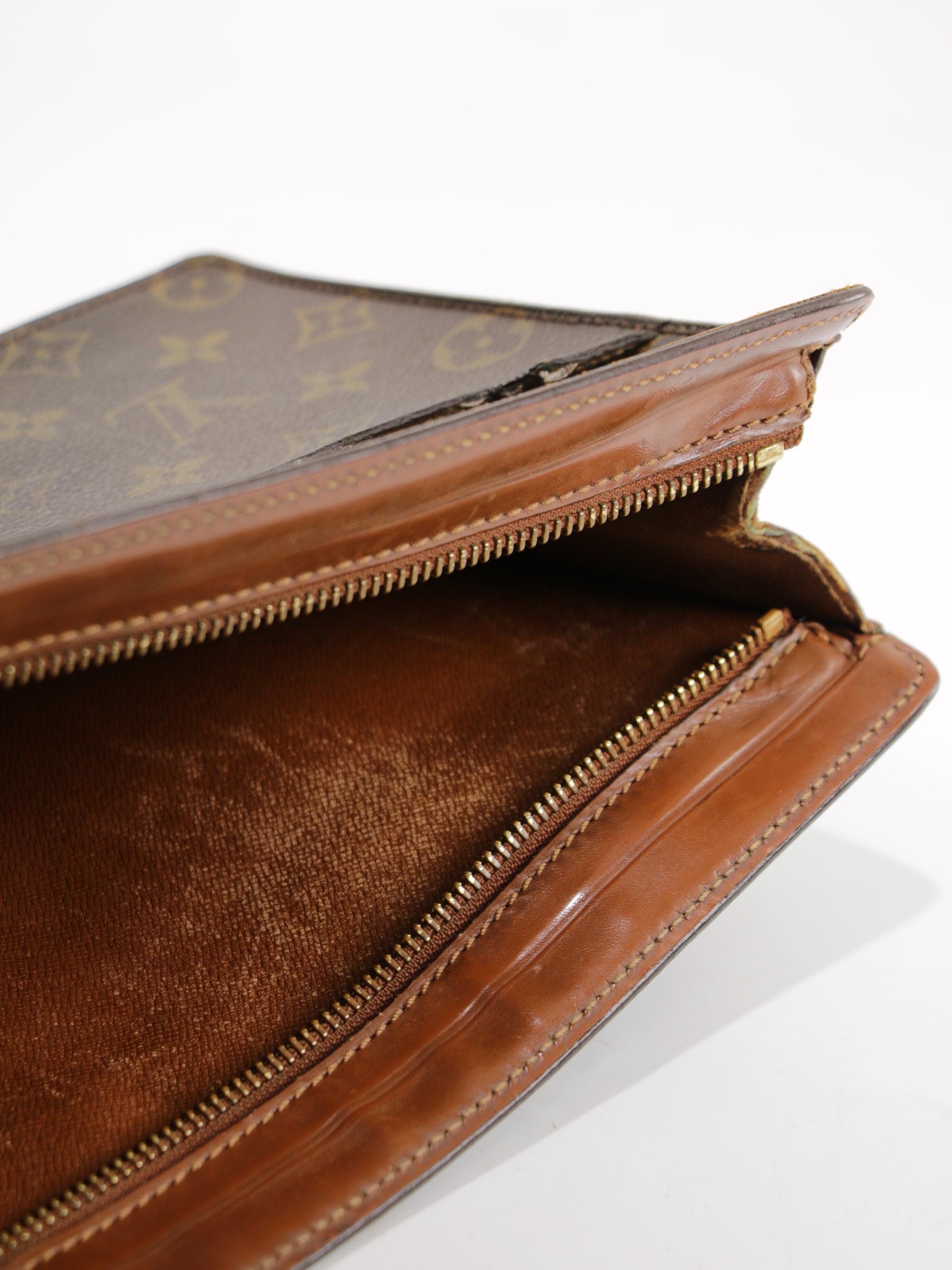 Pouch