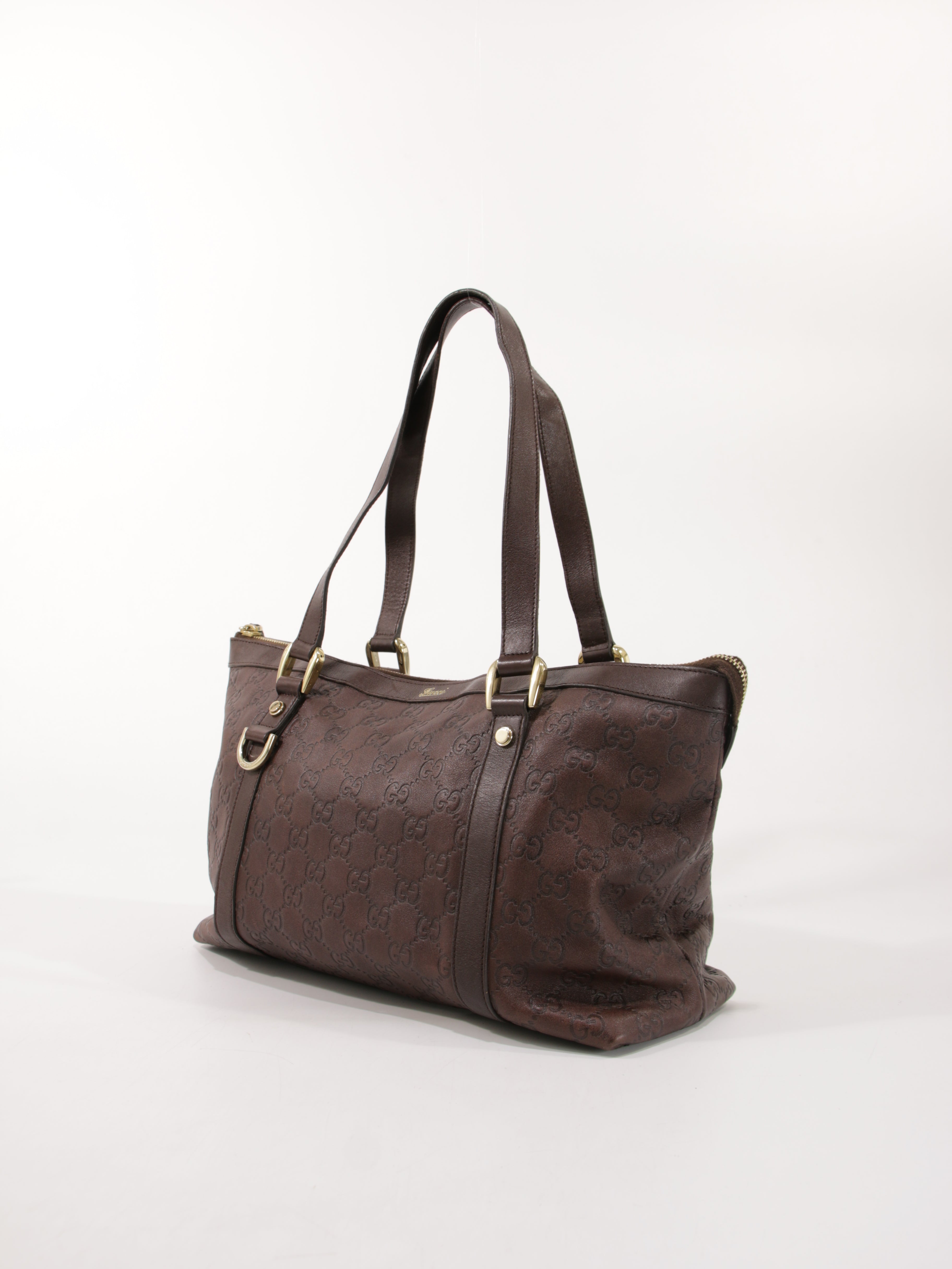 Abbey Zip Tote