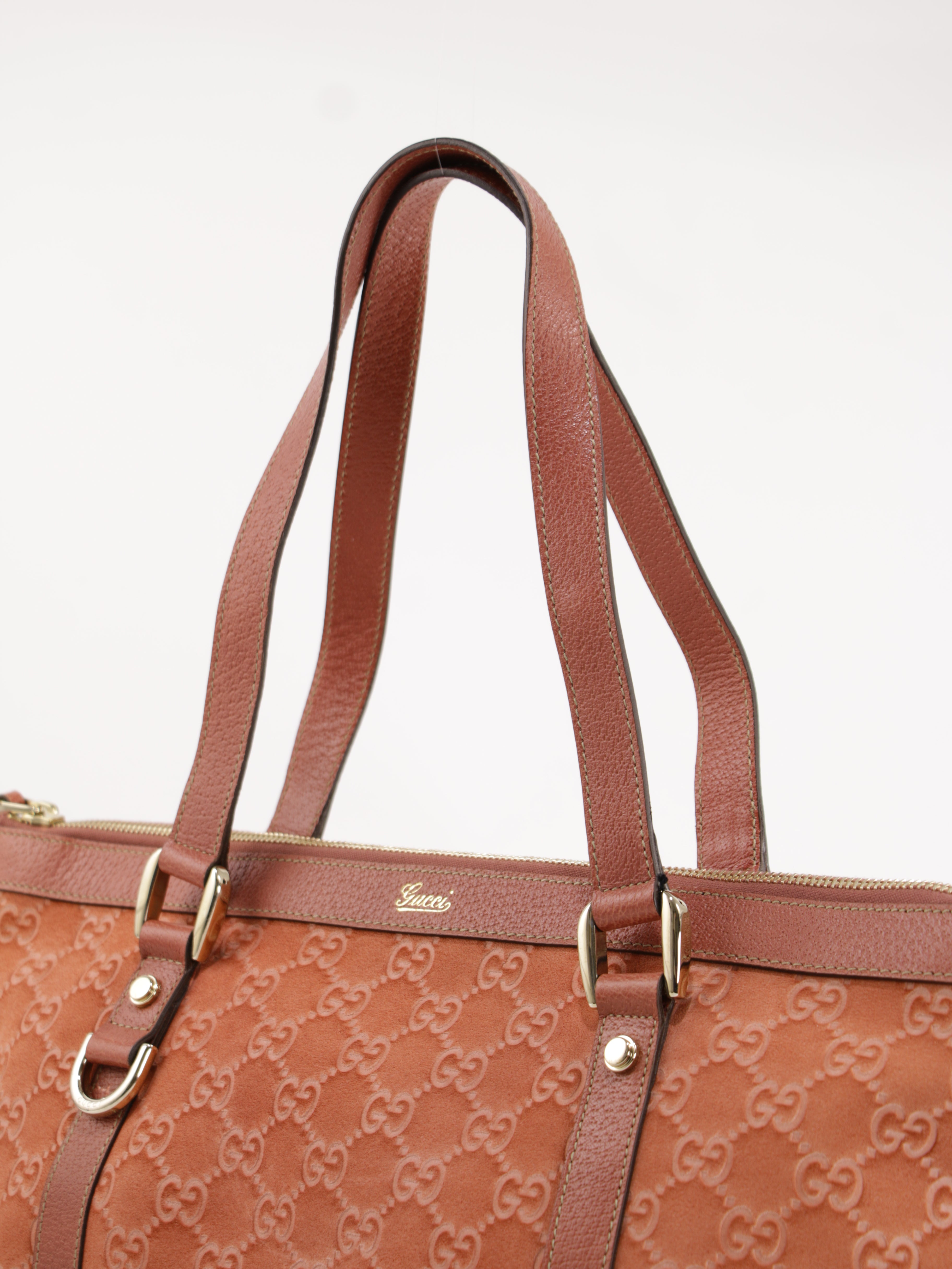 Abbey Zip Tote