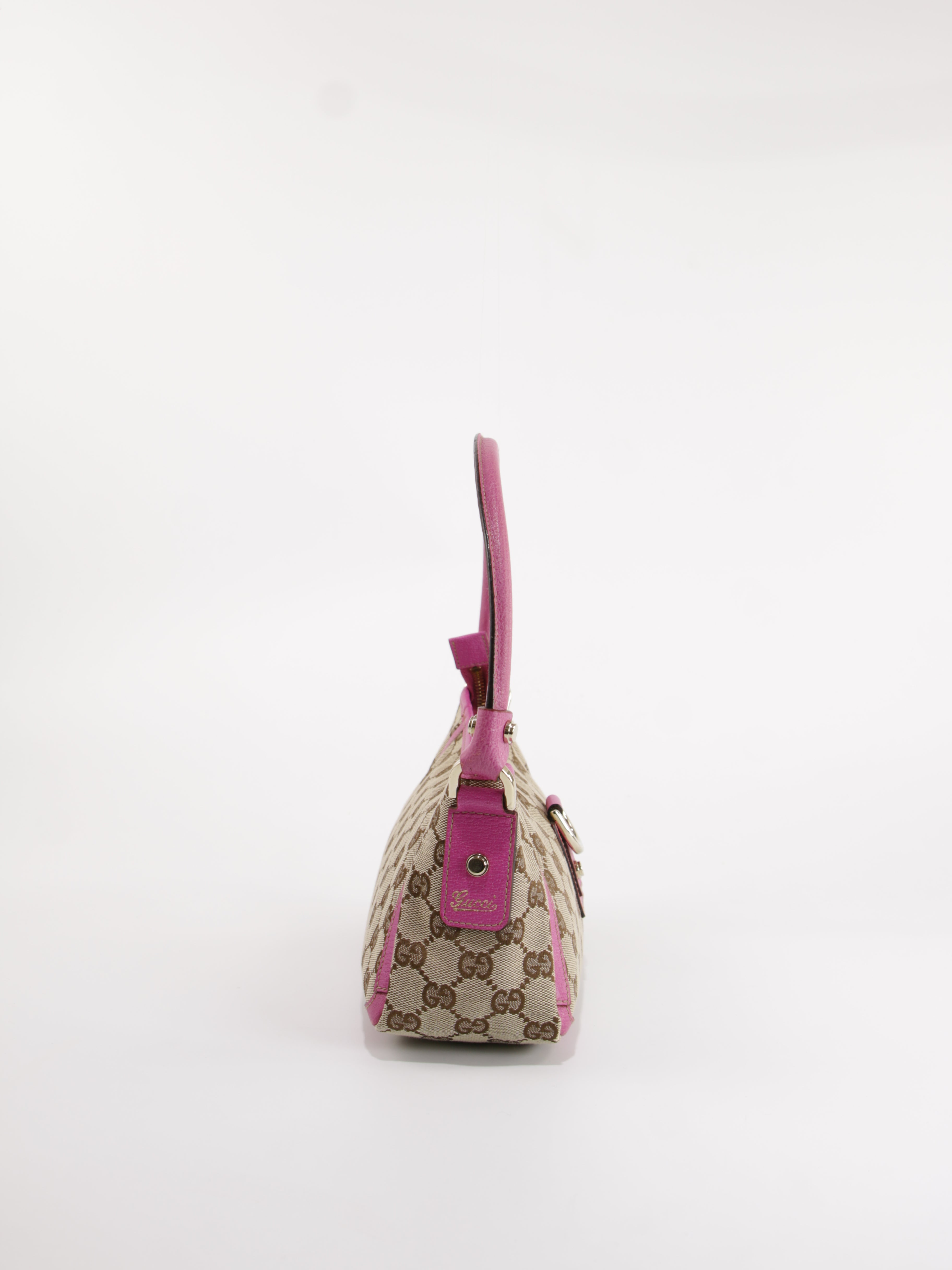 Abbey D-Ring Pochette