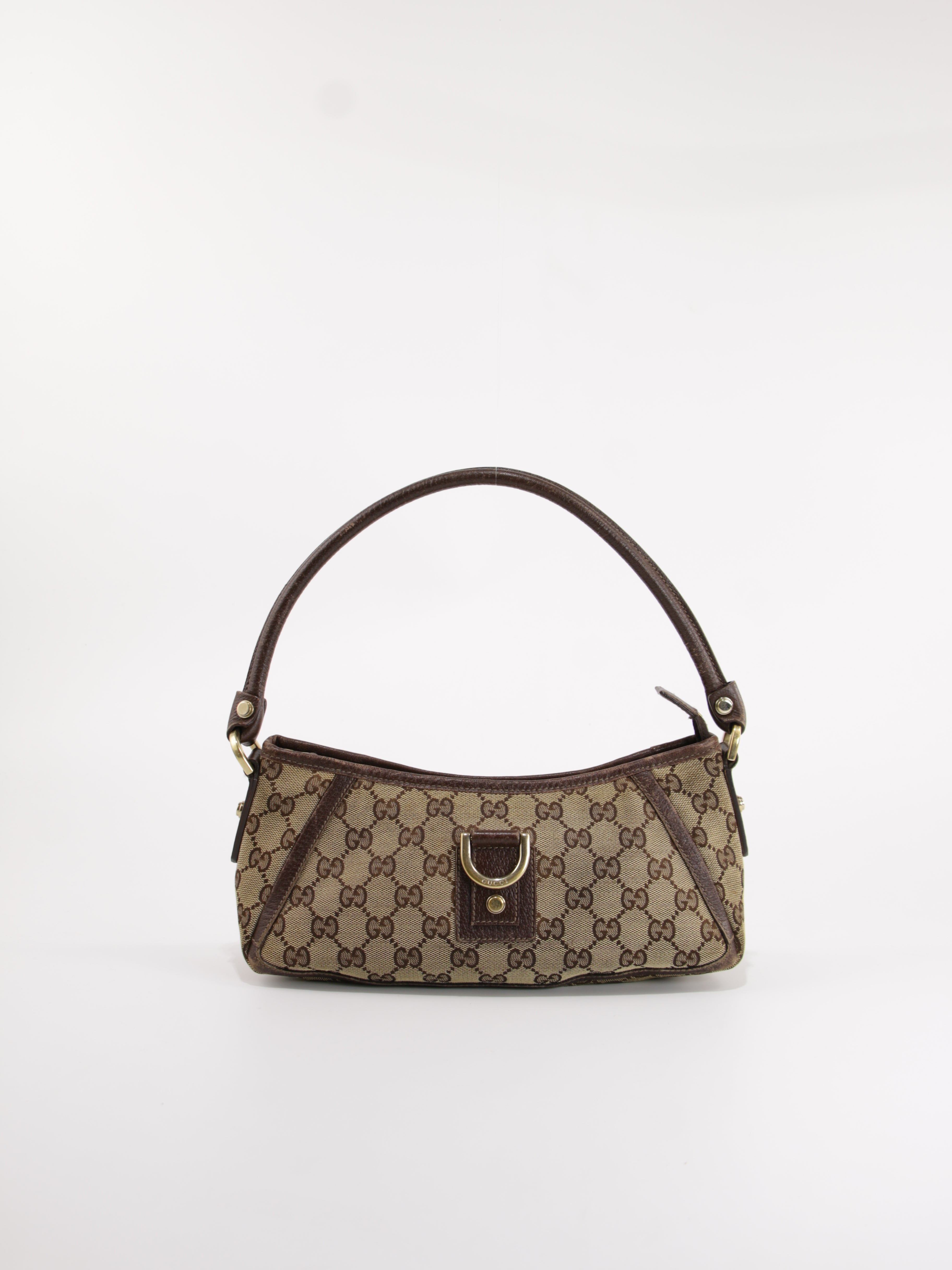 Abbey D-Ring Pochette