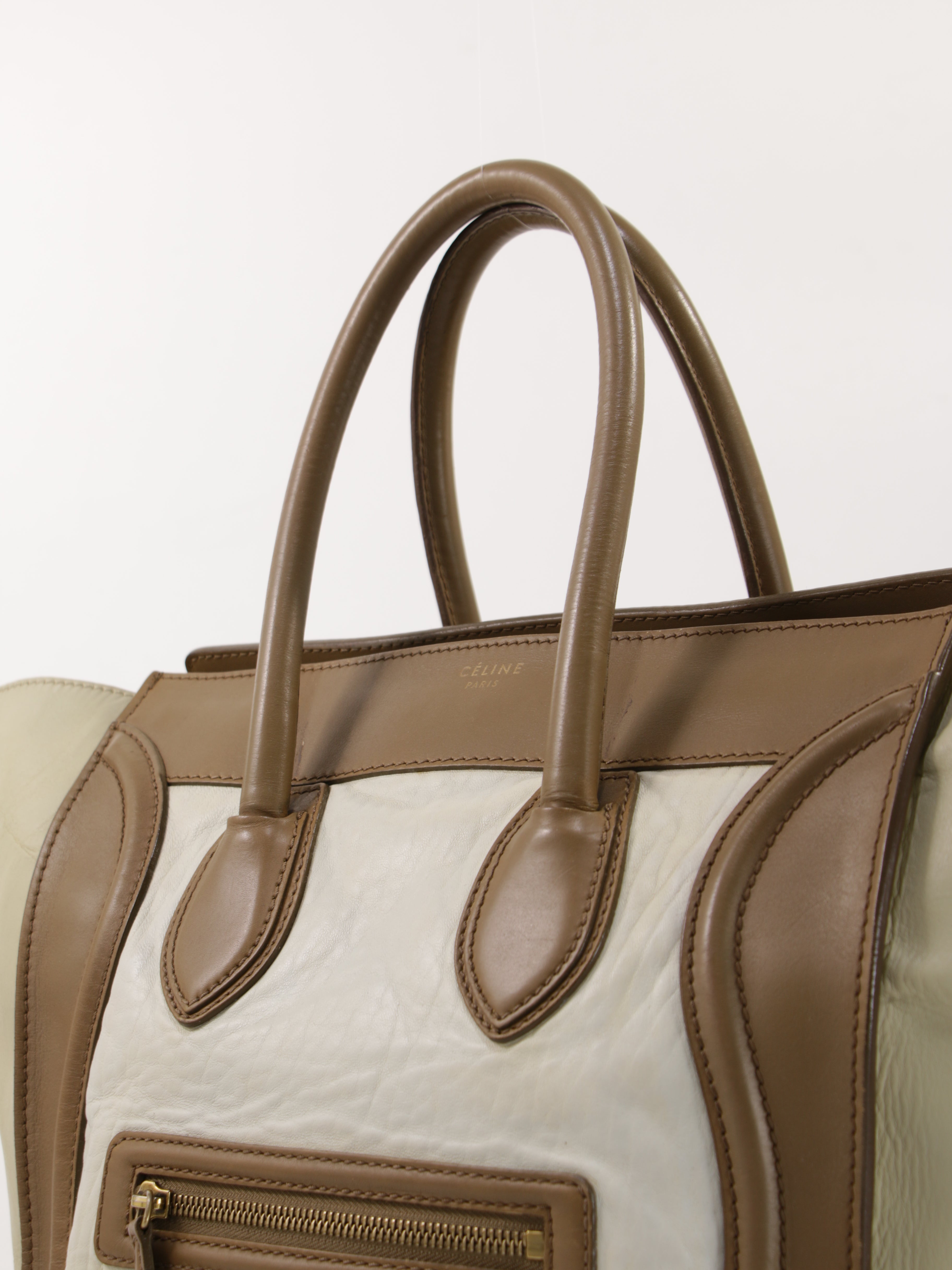 Medium Luggage
