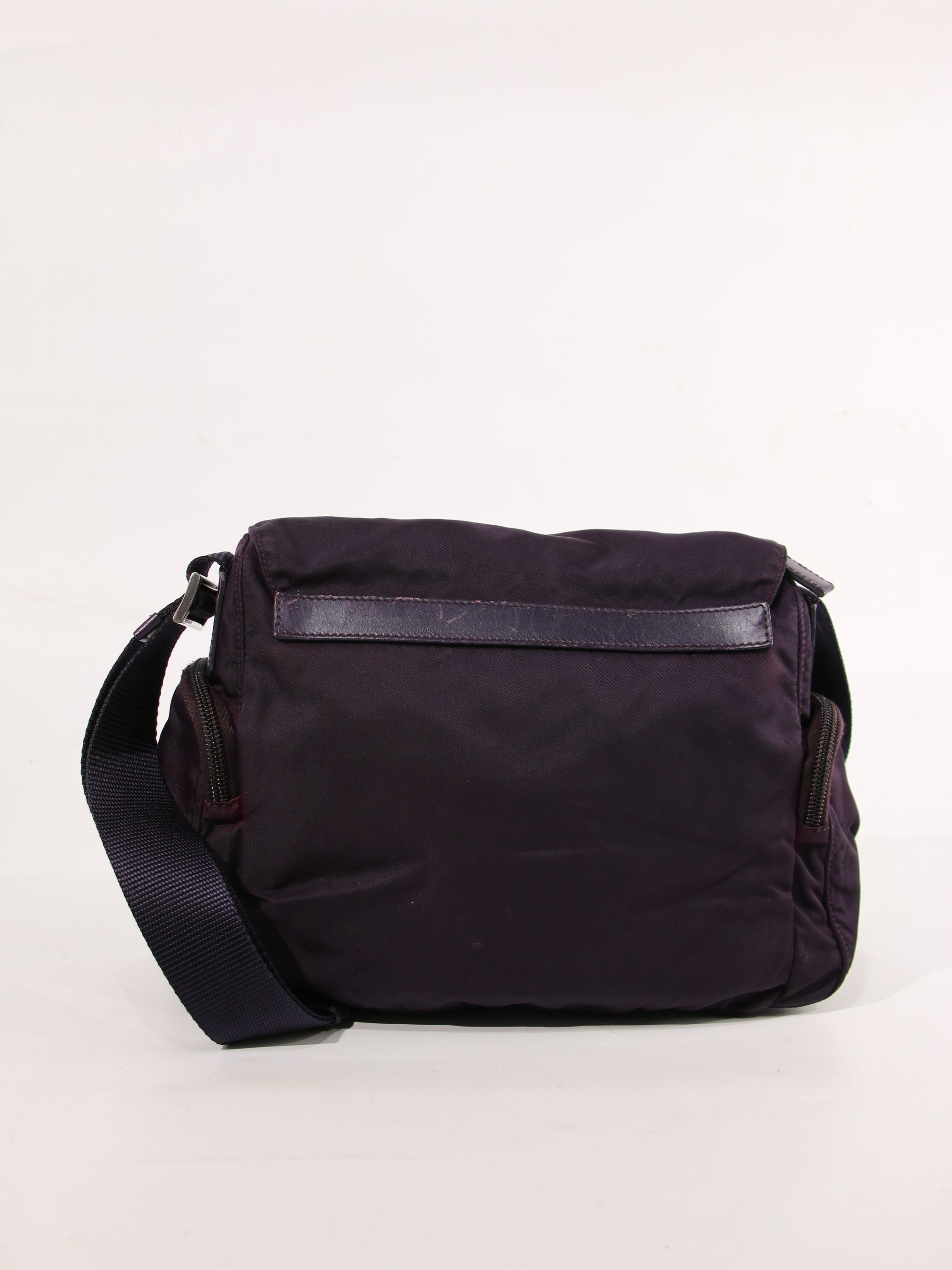 Single Buckle Messenger