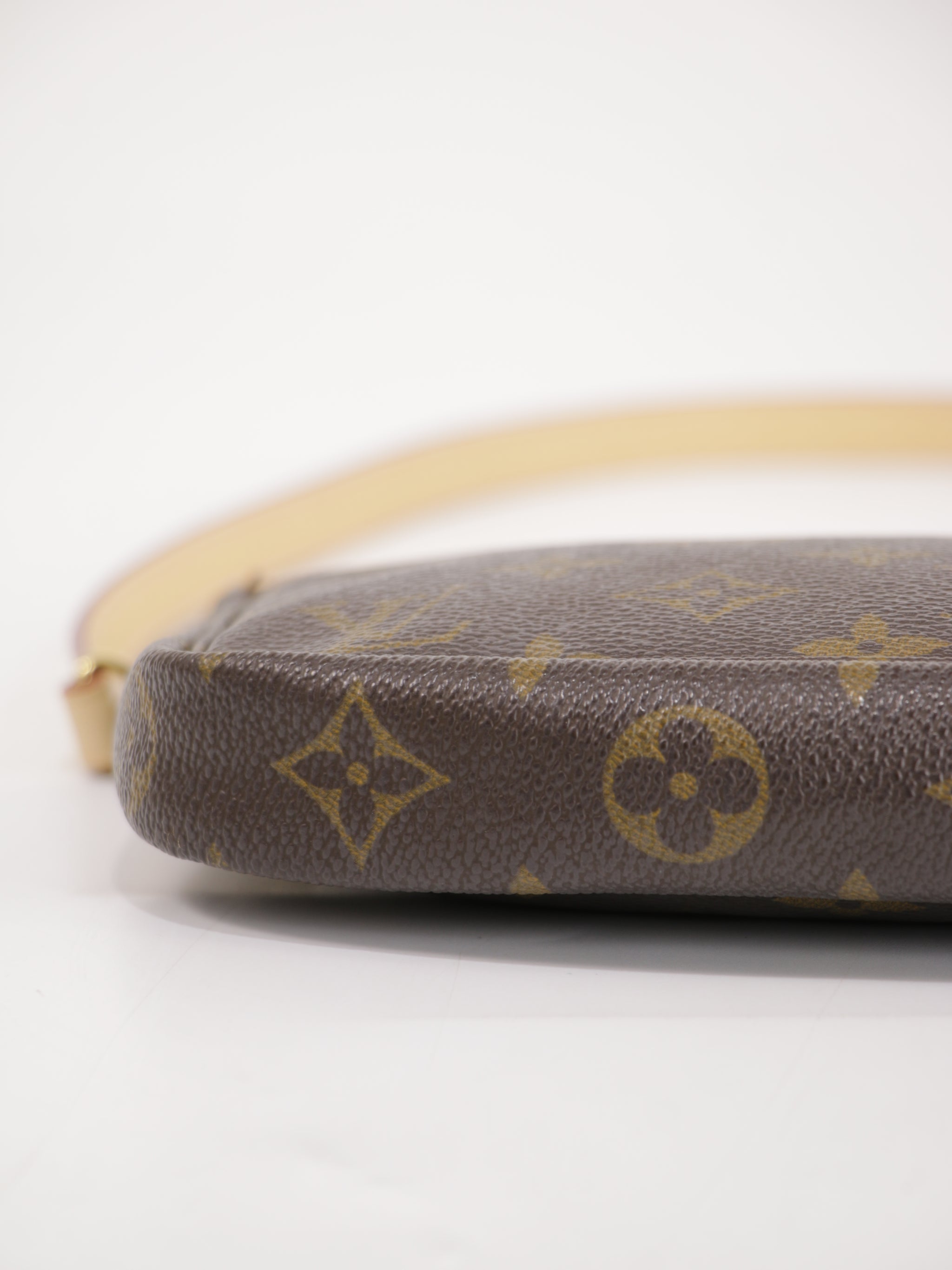 Accessories pochette