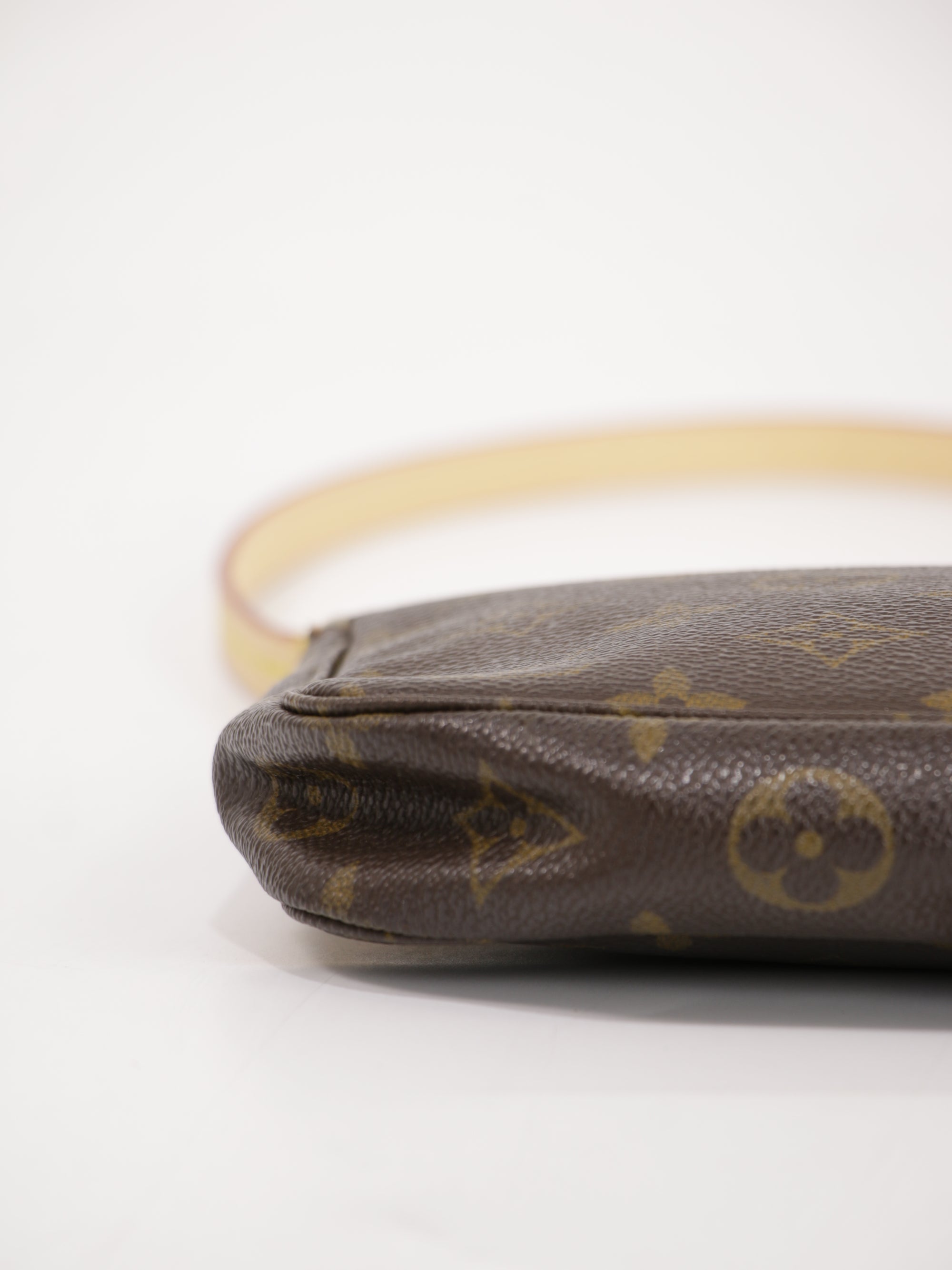 Accessories pochette