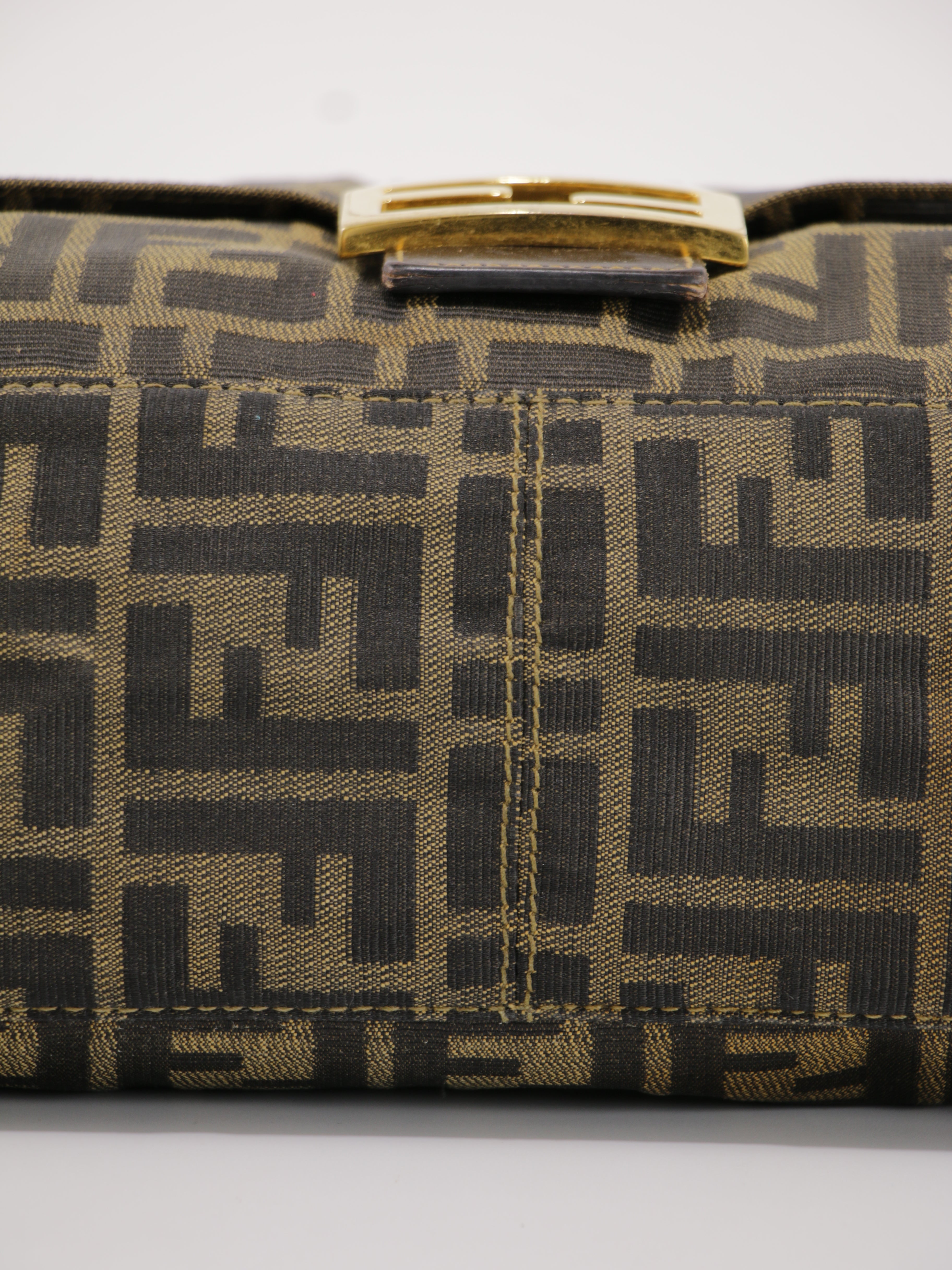 Large Mamma Baguette