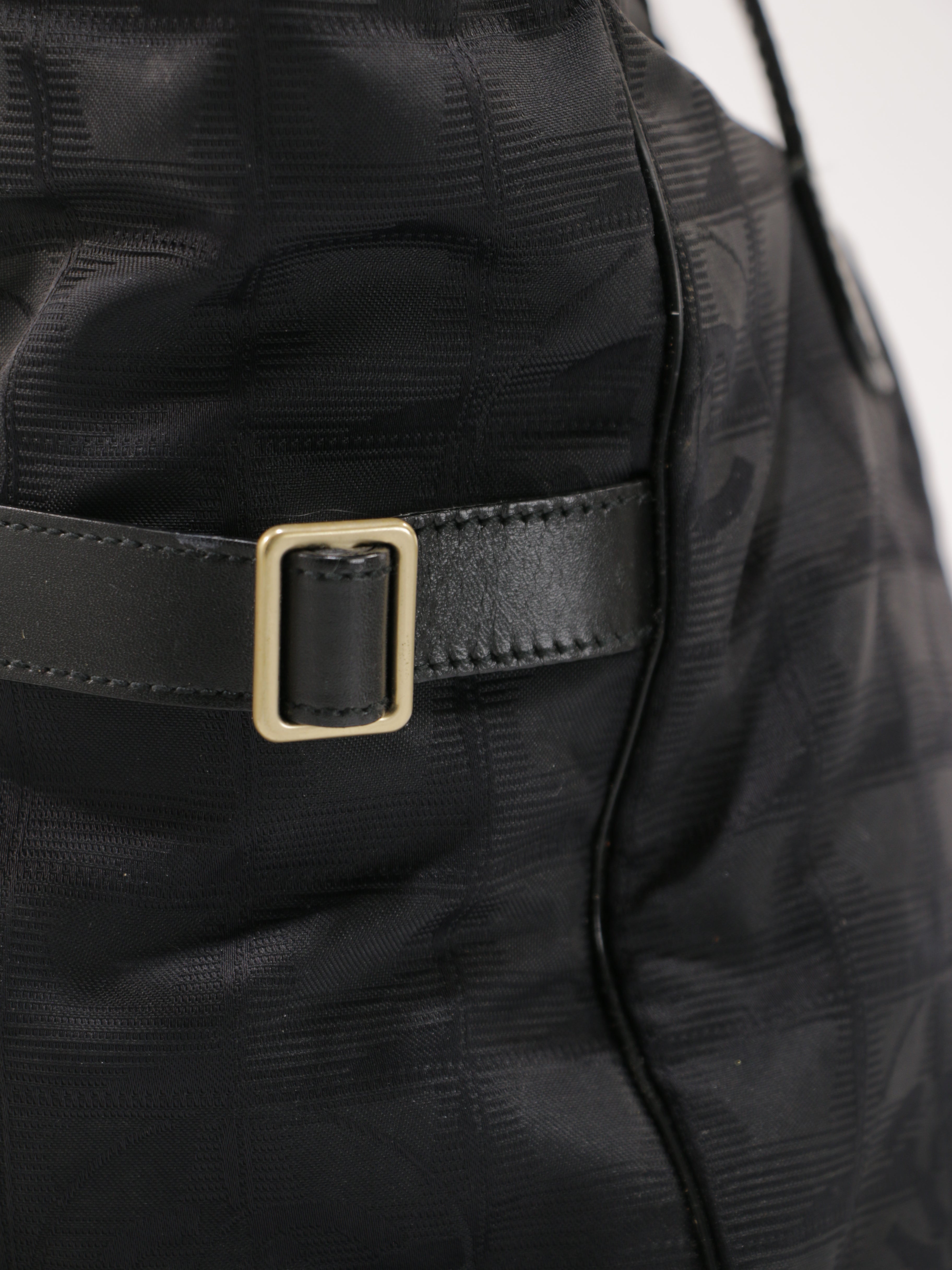 Large Travel Line Tote