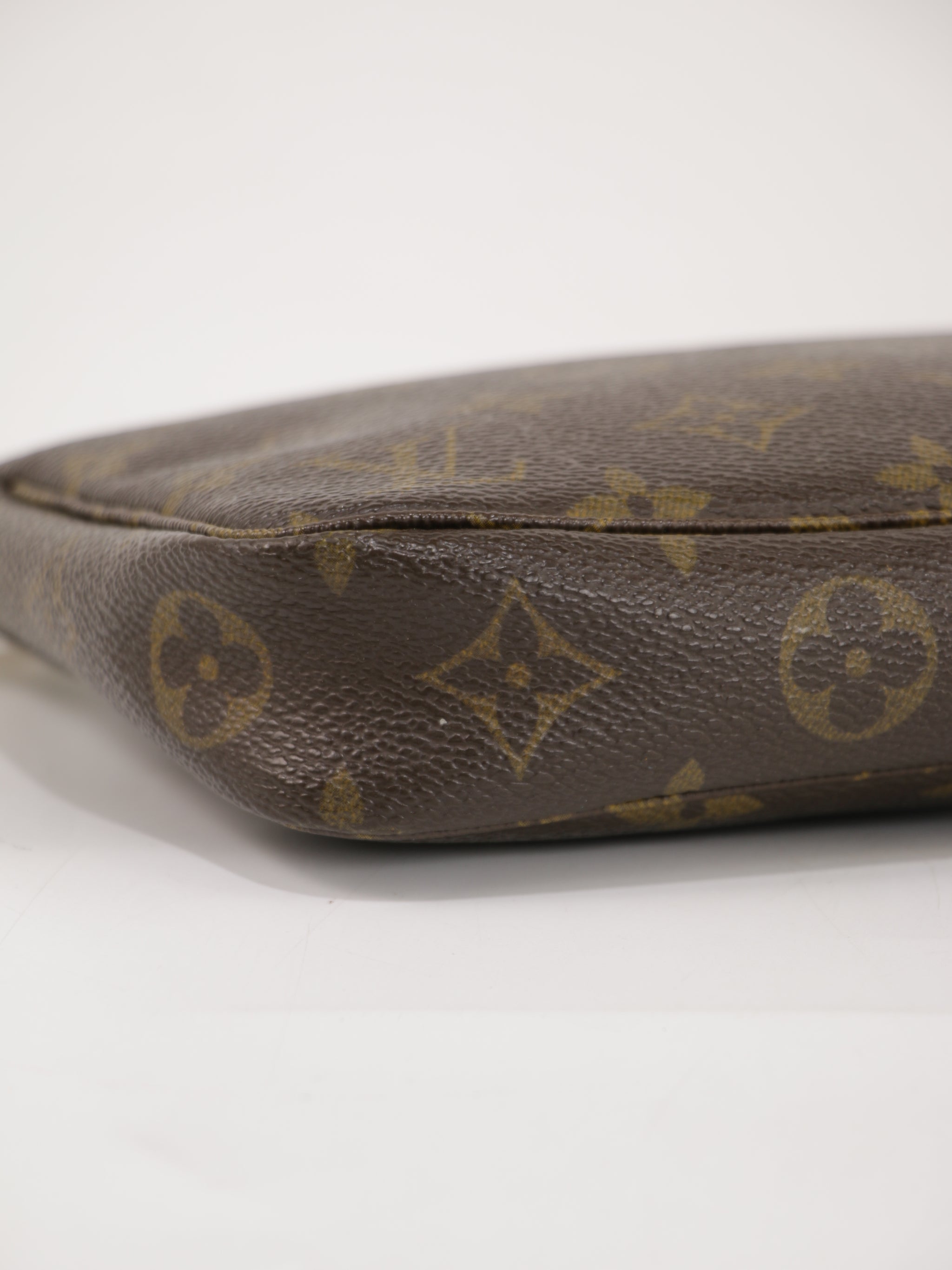 Accessories pochette
