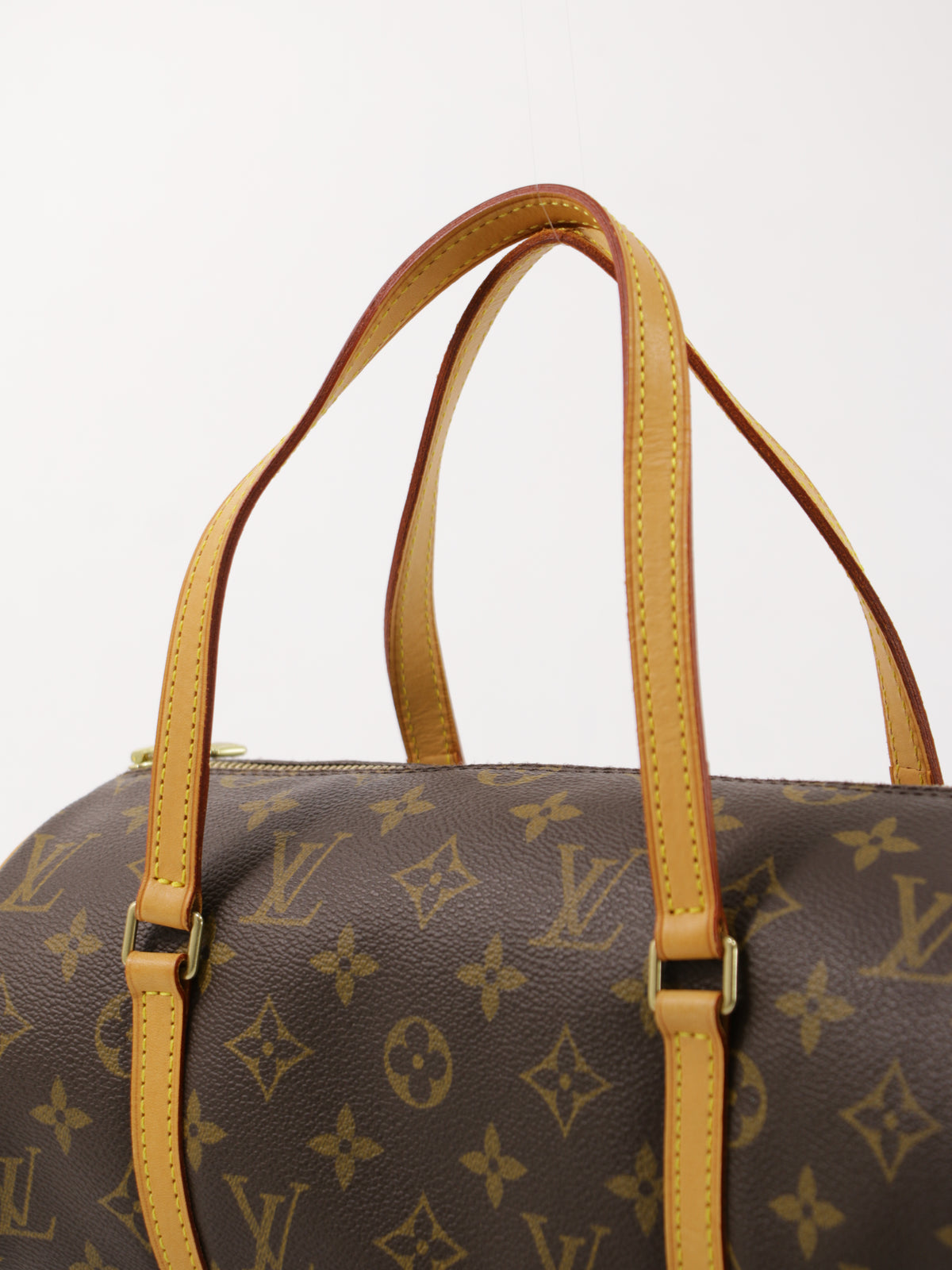 Louis Vuitton Papillon 26