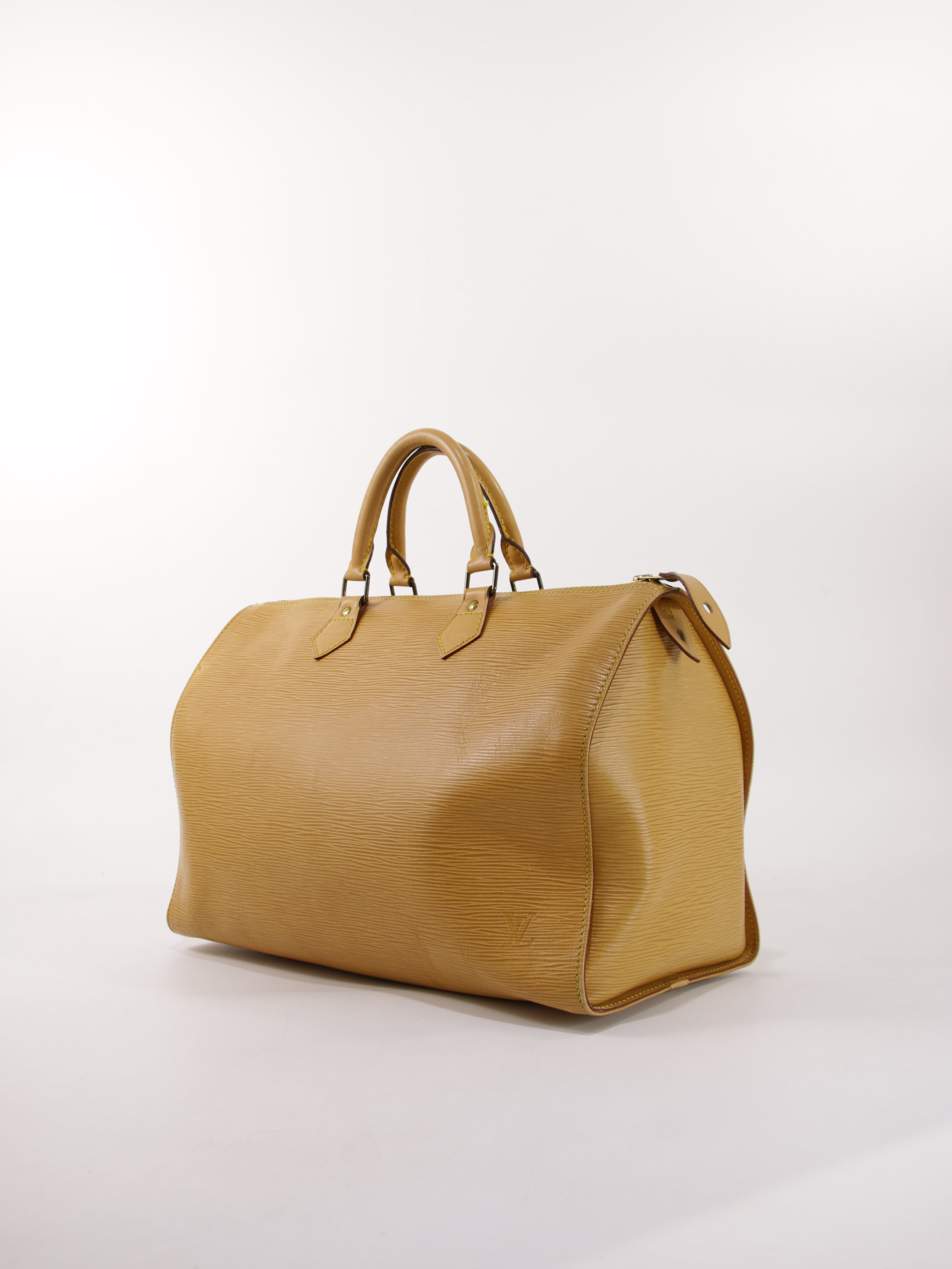 Louis Vuitton Speedy 35