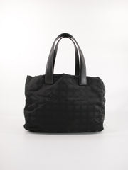Medium New Travel Line Tote