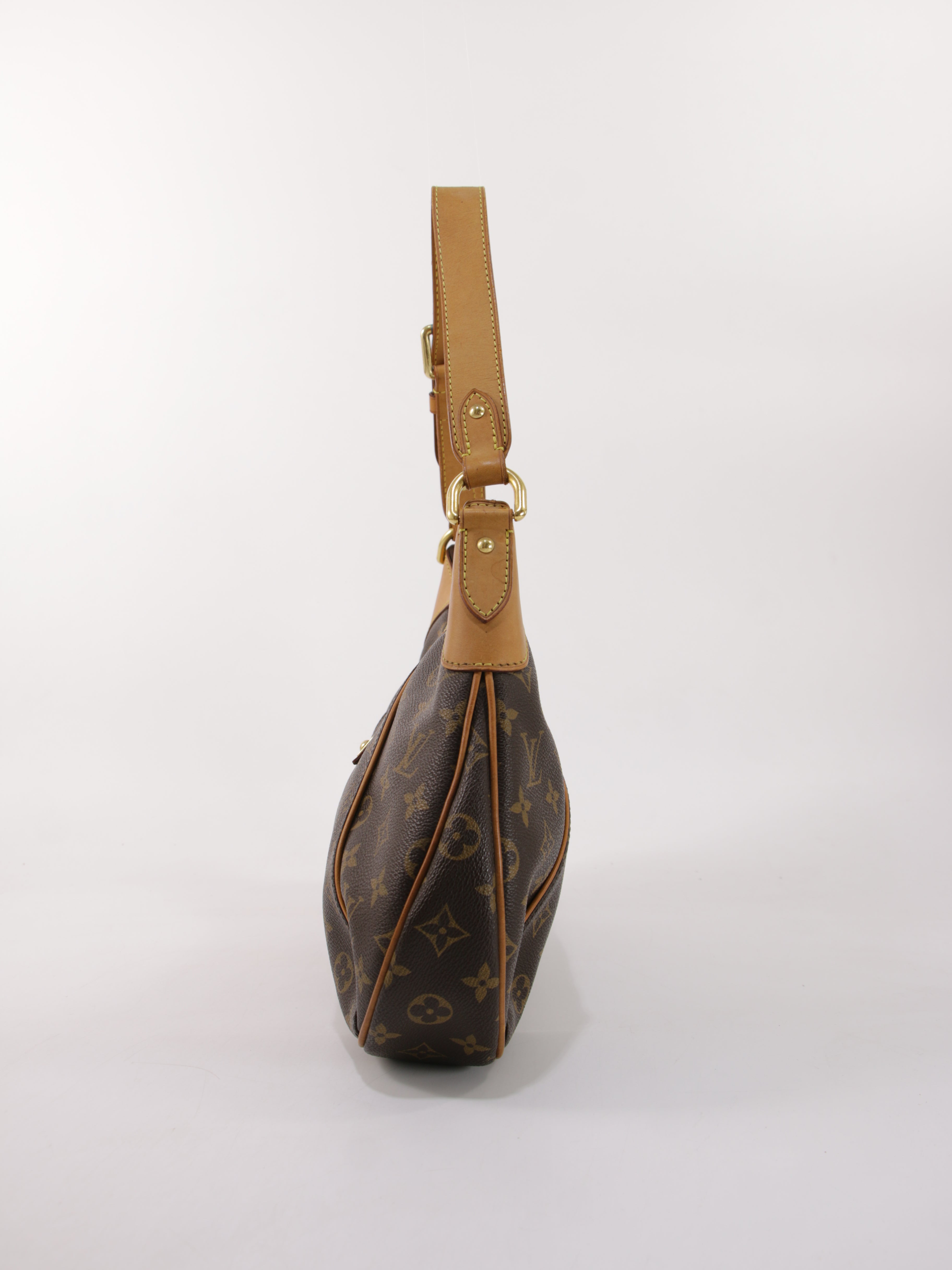 Louis Vuitton Thames MM