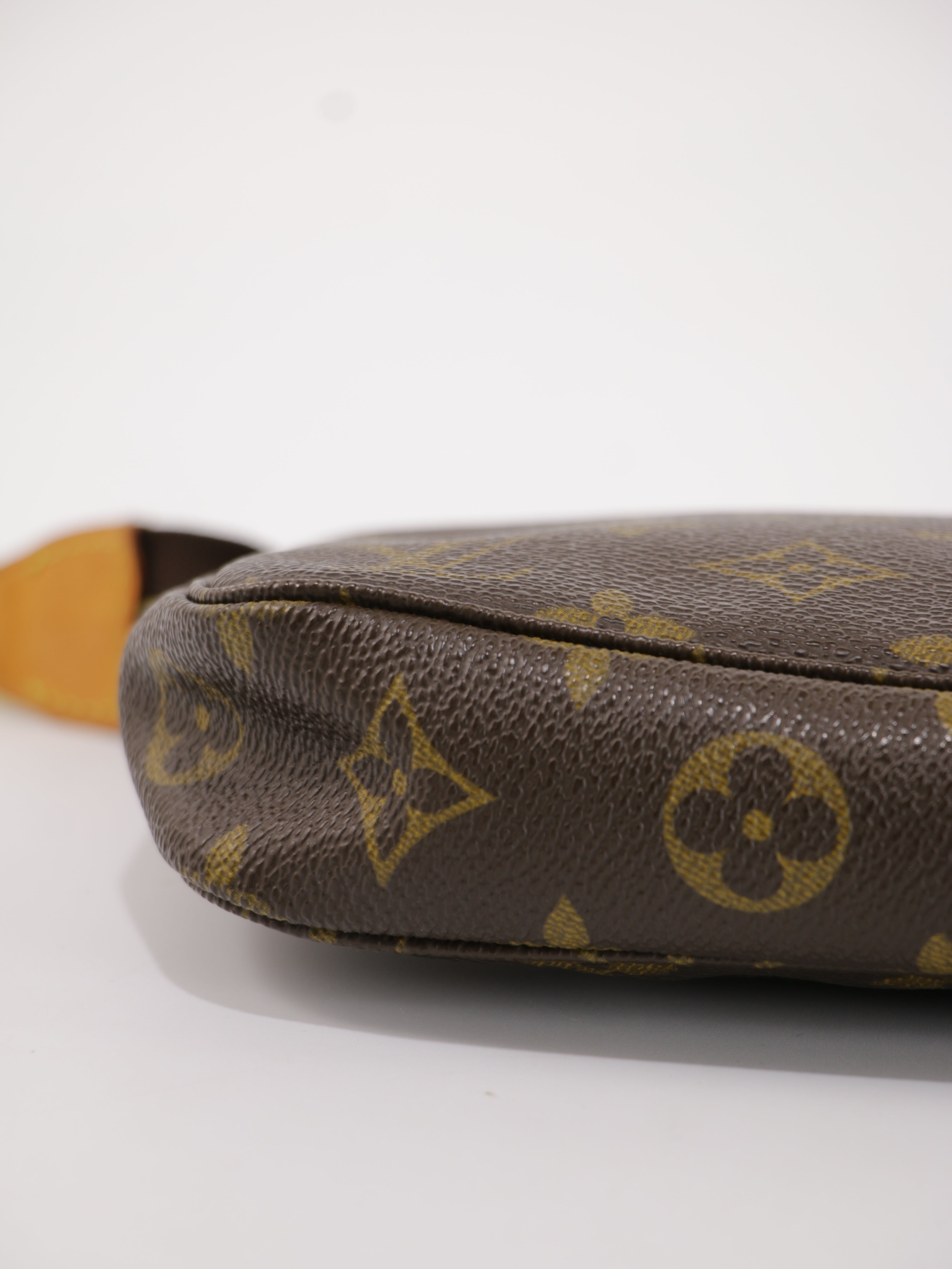 Accessories Pochette