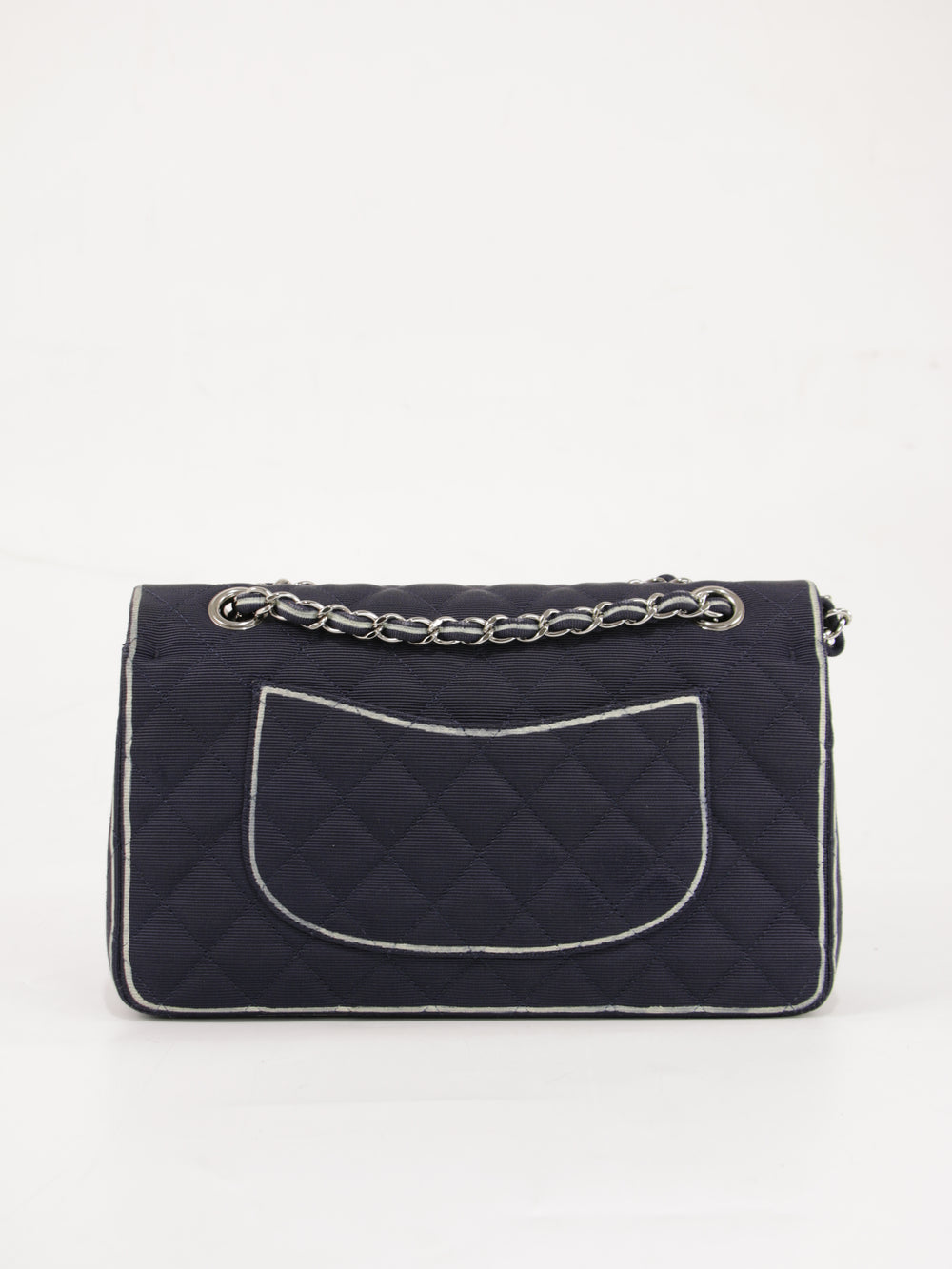 Medium Classic Flap