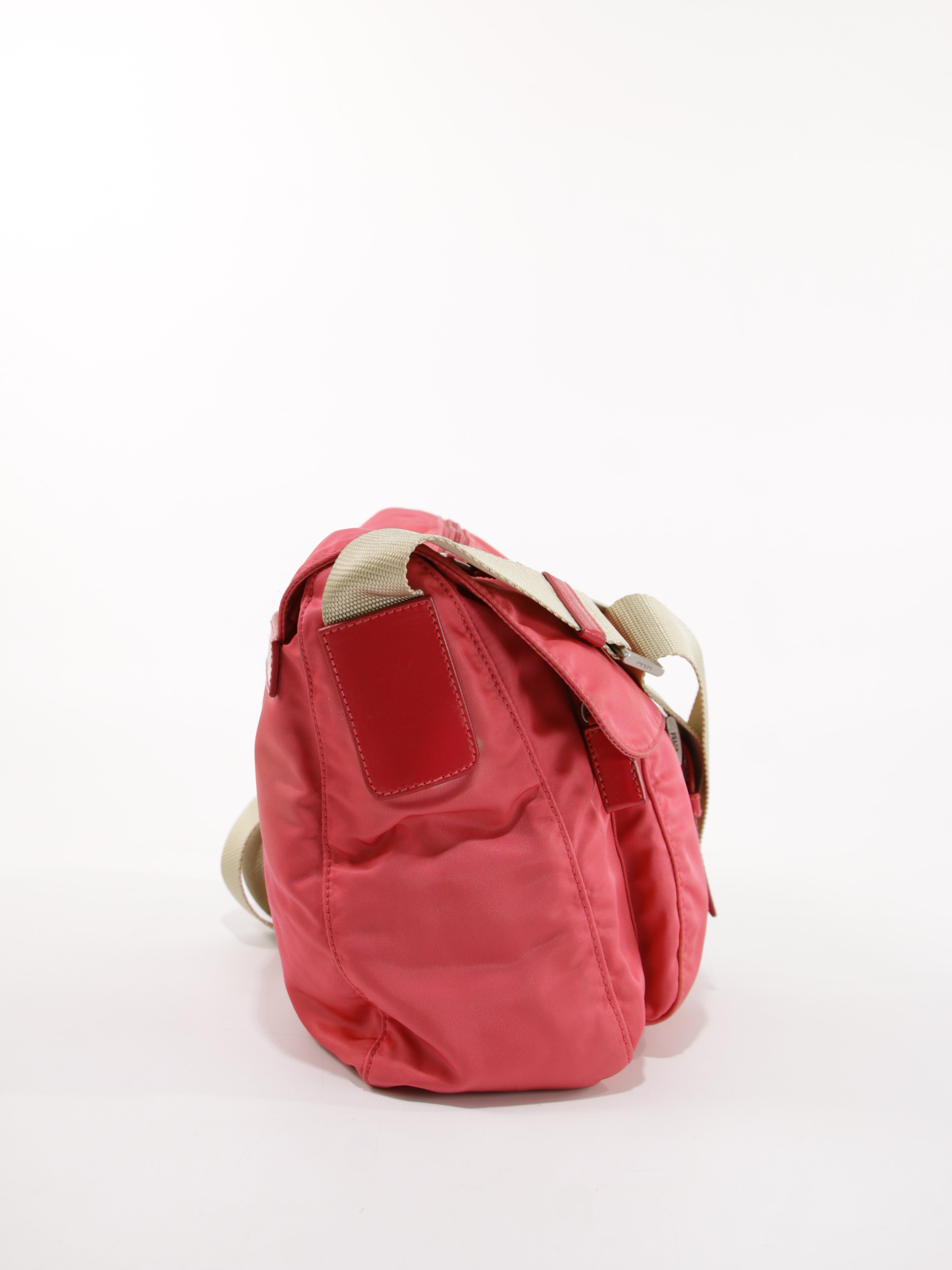 Single Buckle Messenger