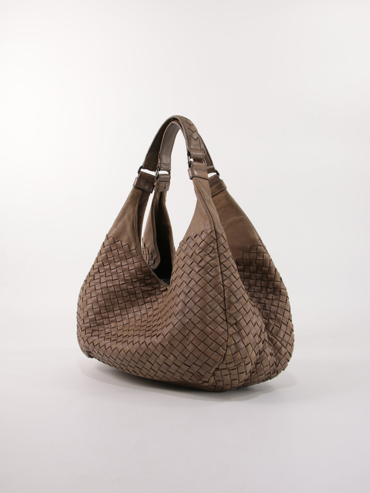 Bottega Veneta Medium Campana Hobo