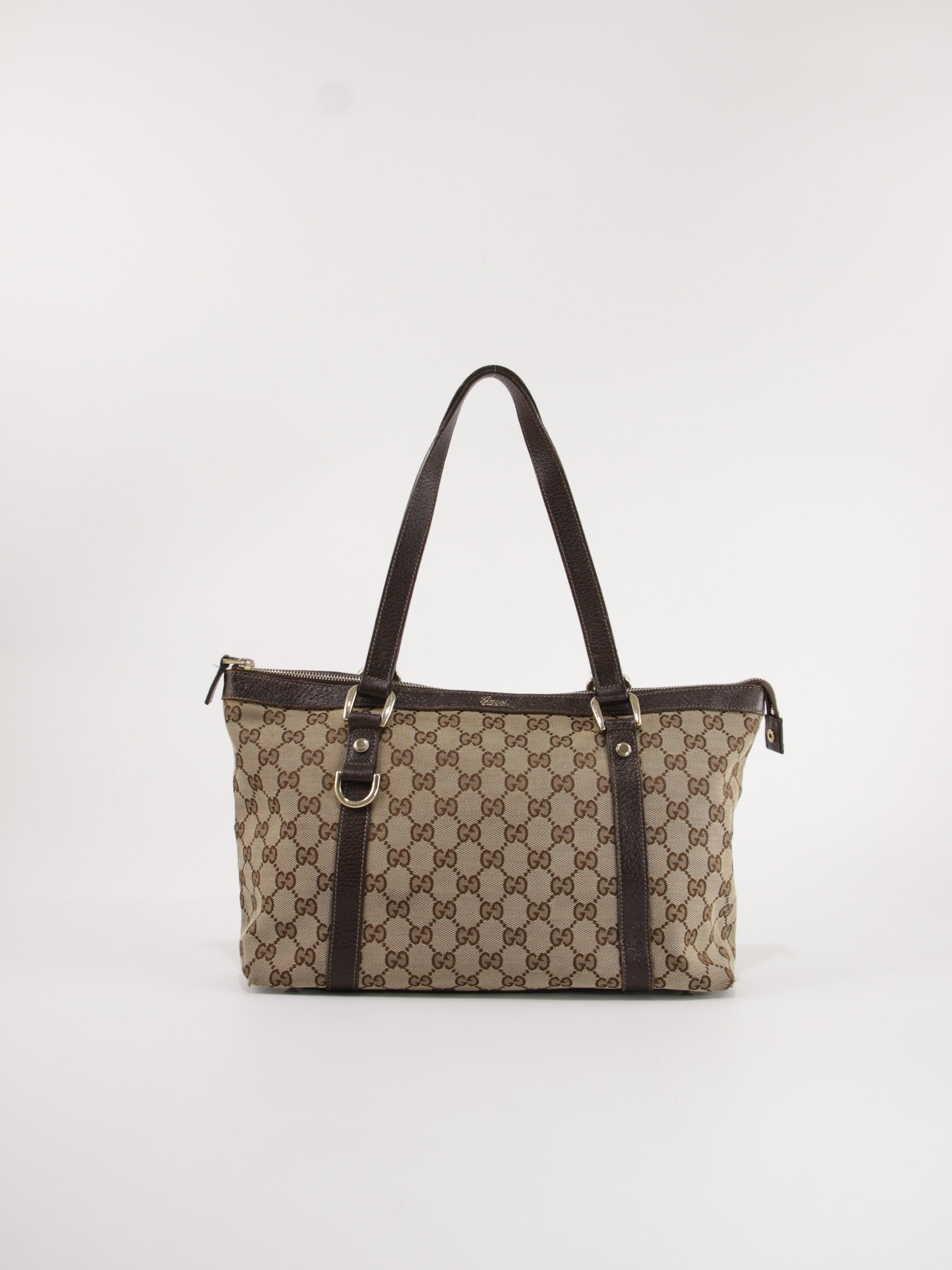 Abbey Zip Tote
