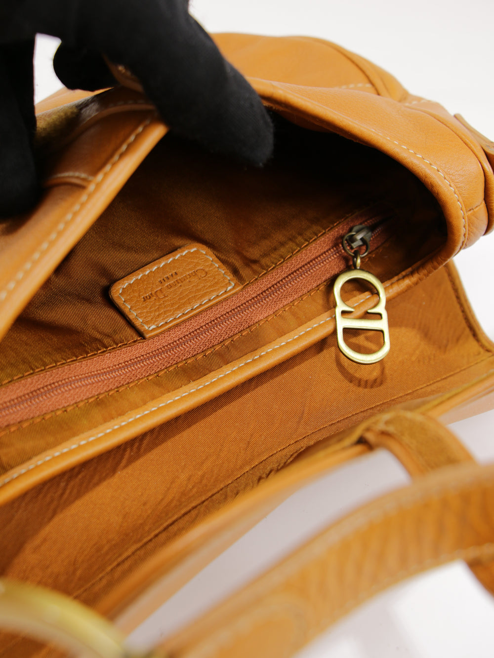Saddle