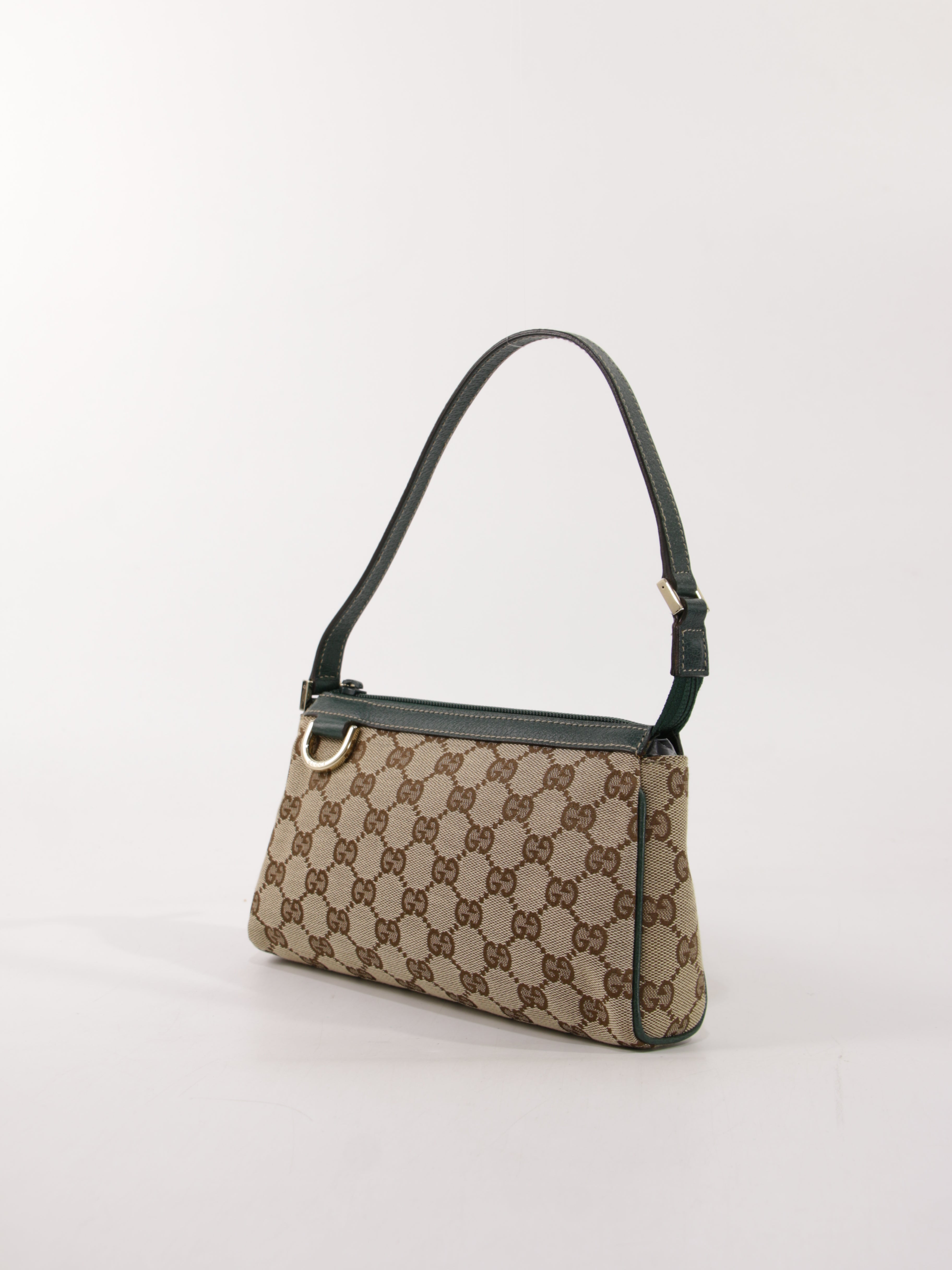 Abbey D-Ring Pochette
