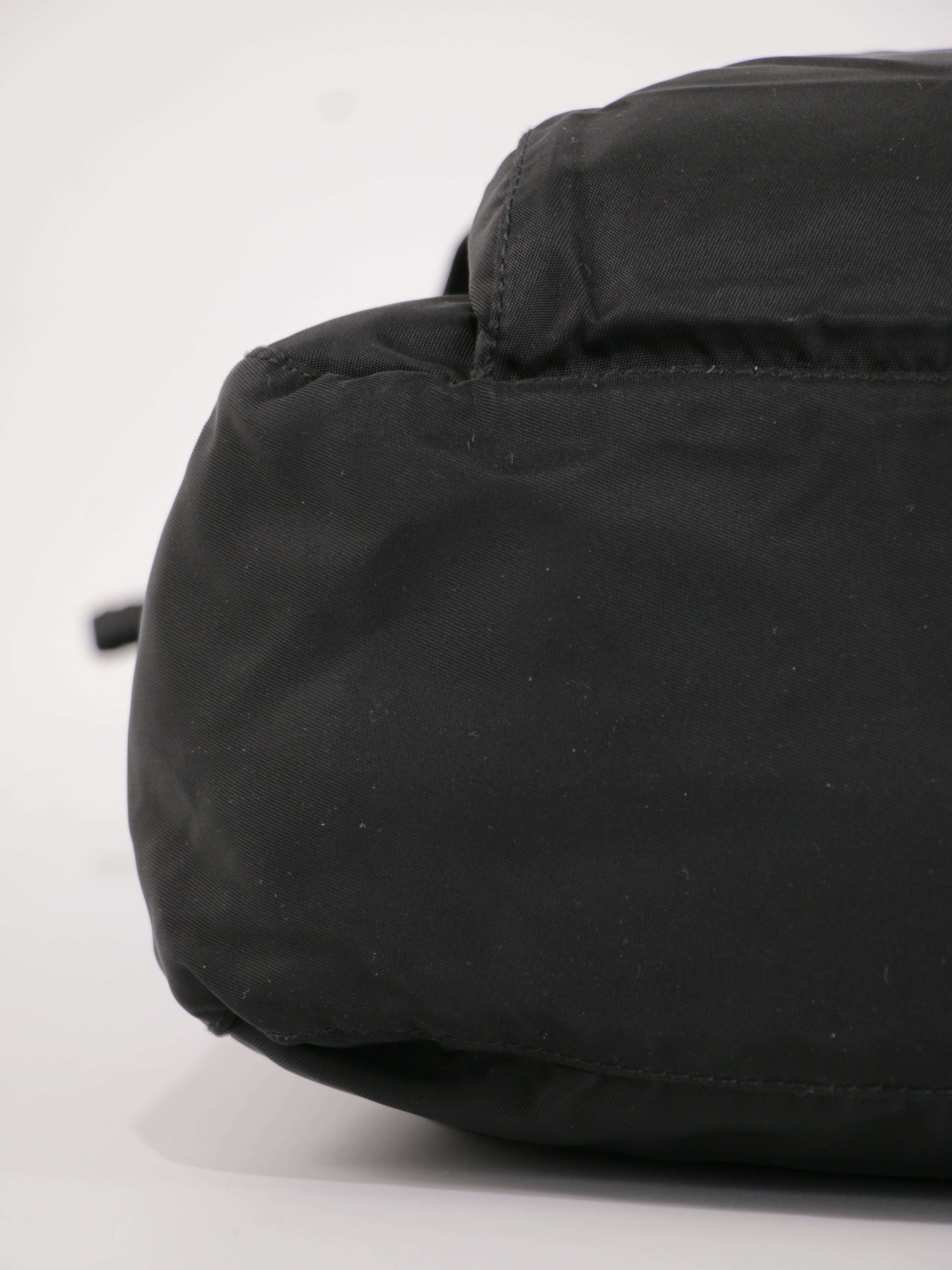 Single Buckle Messenger