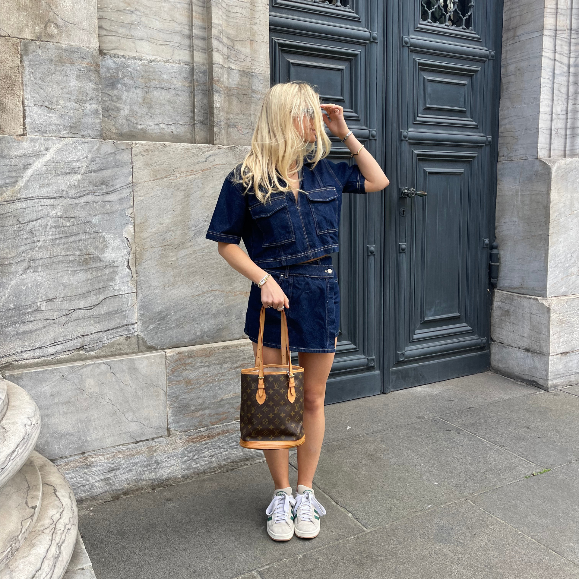 Louis Vuitton Mini Bucket Brown Canvas