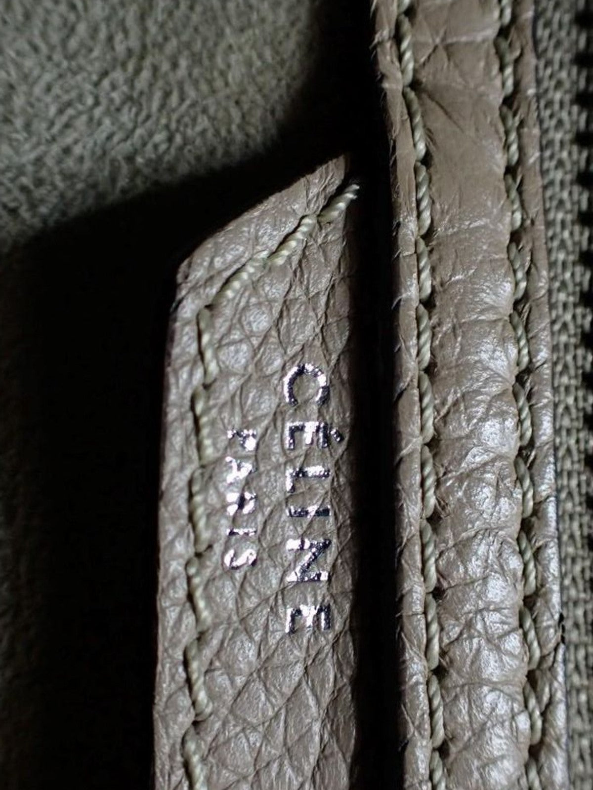 Medium Luggage