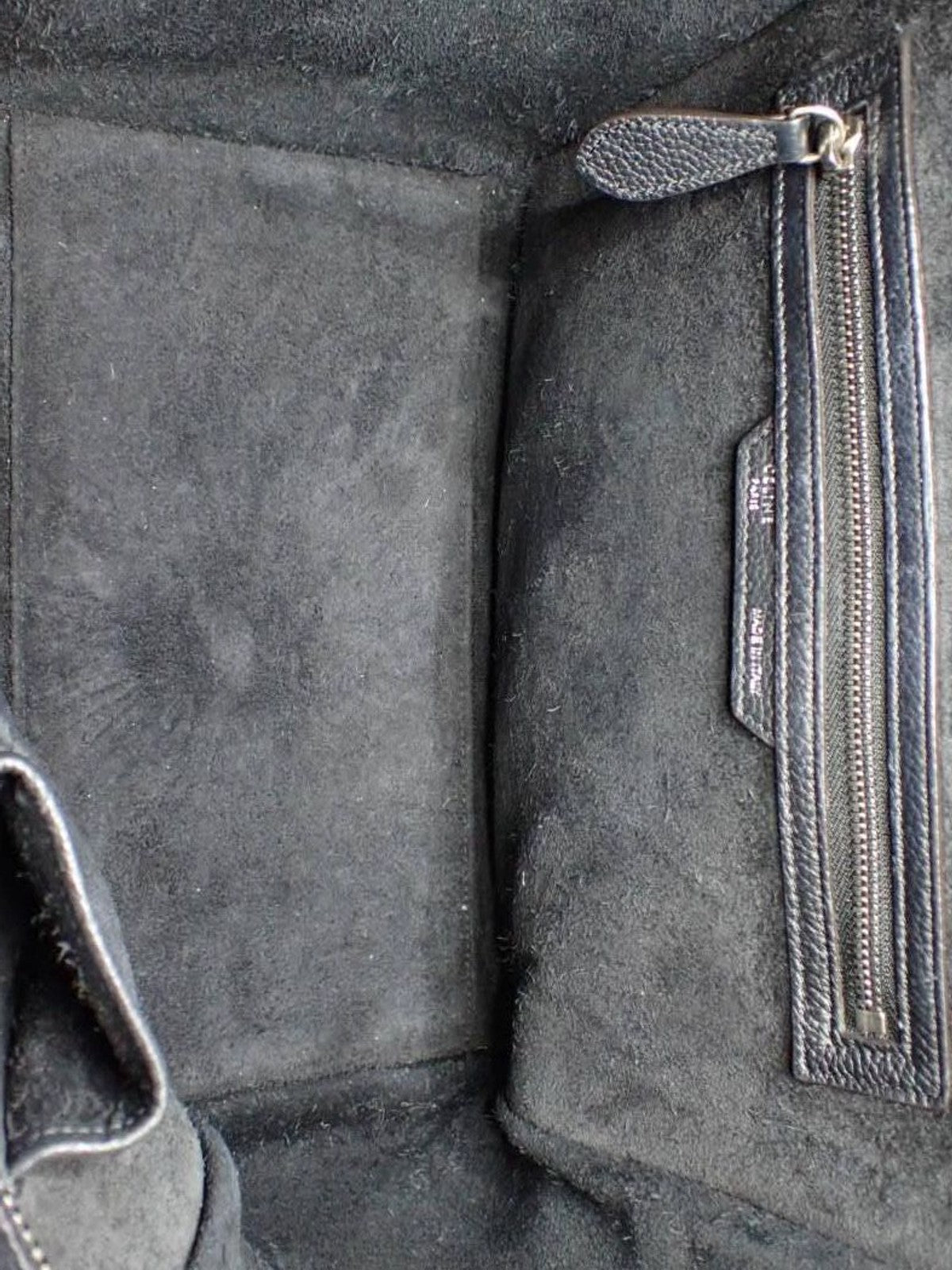 Medium Luggage