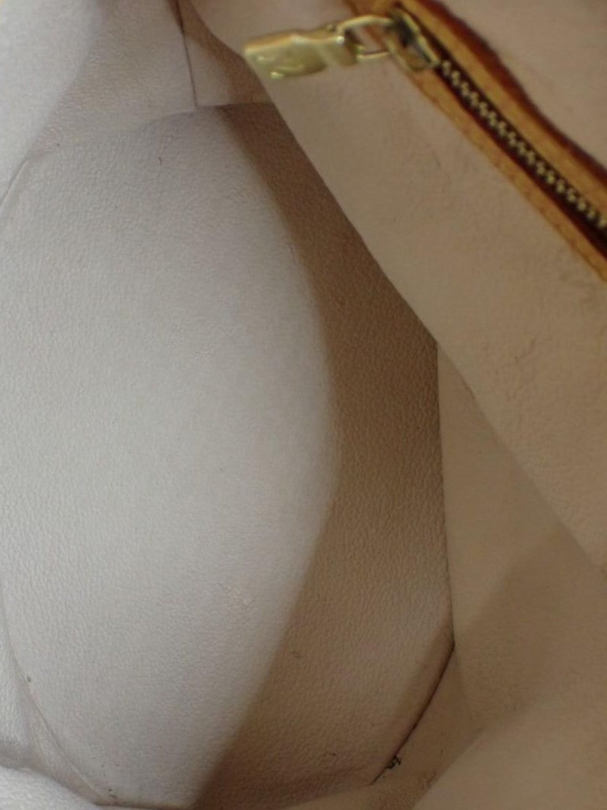 Louis Vuitton Mini Bucket