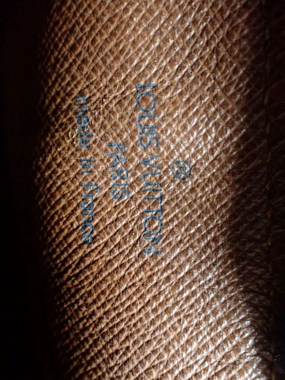 Louis Vuitton Papillon 26
