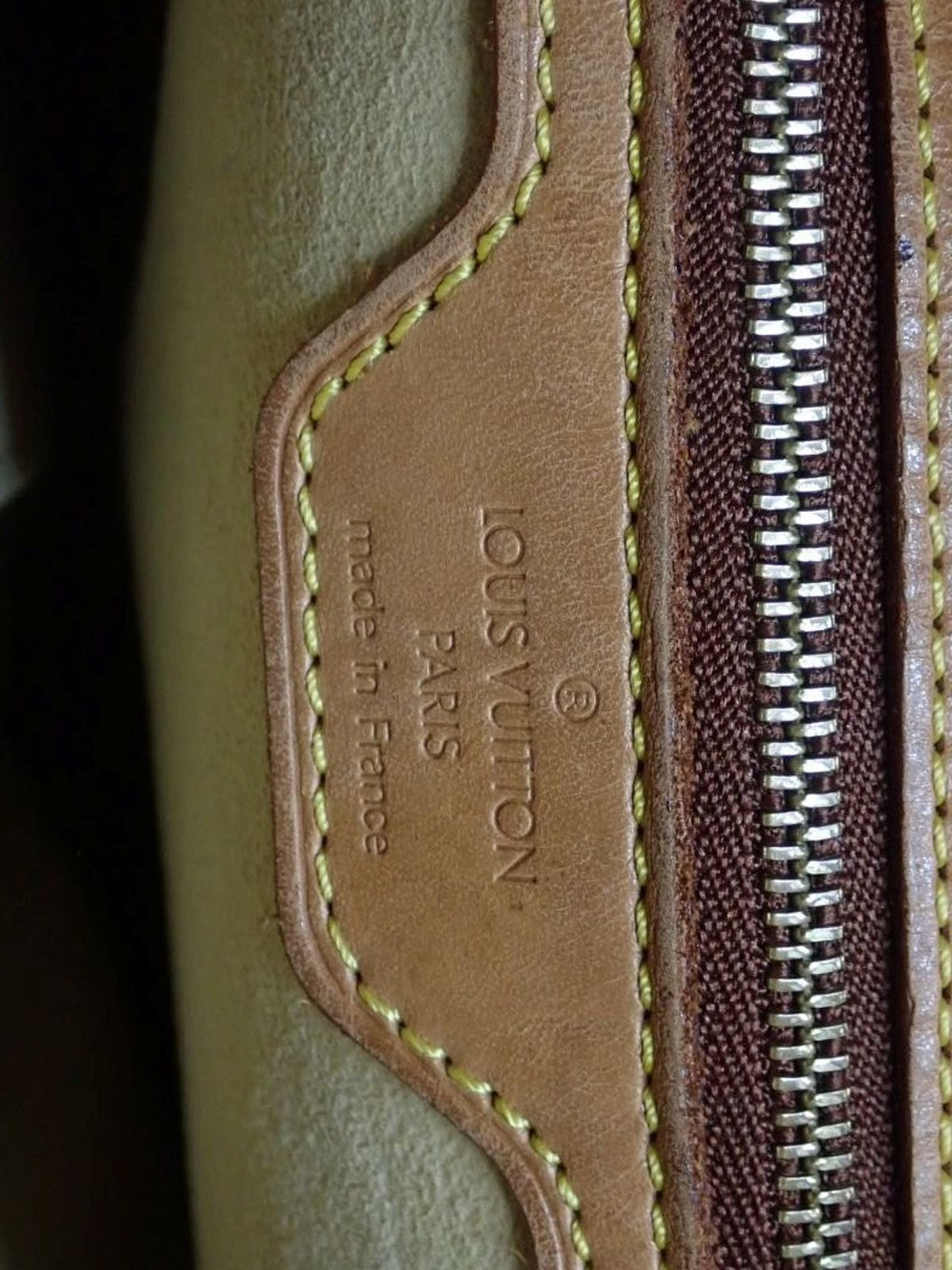 Louis Vuitton Looping GM