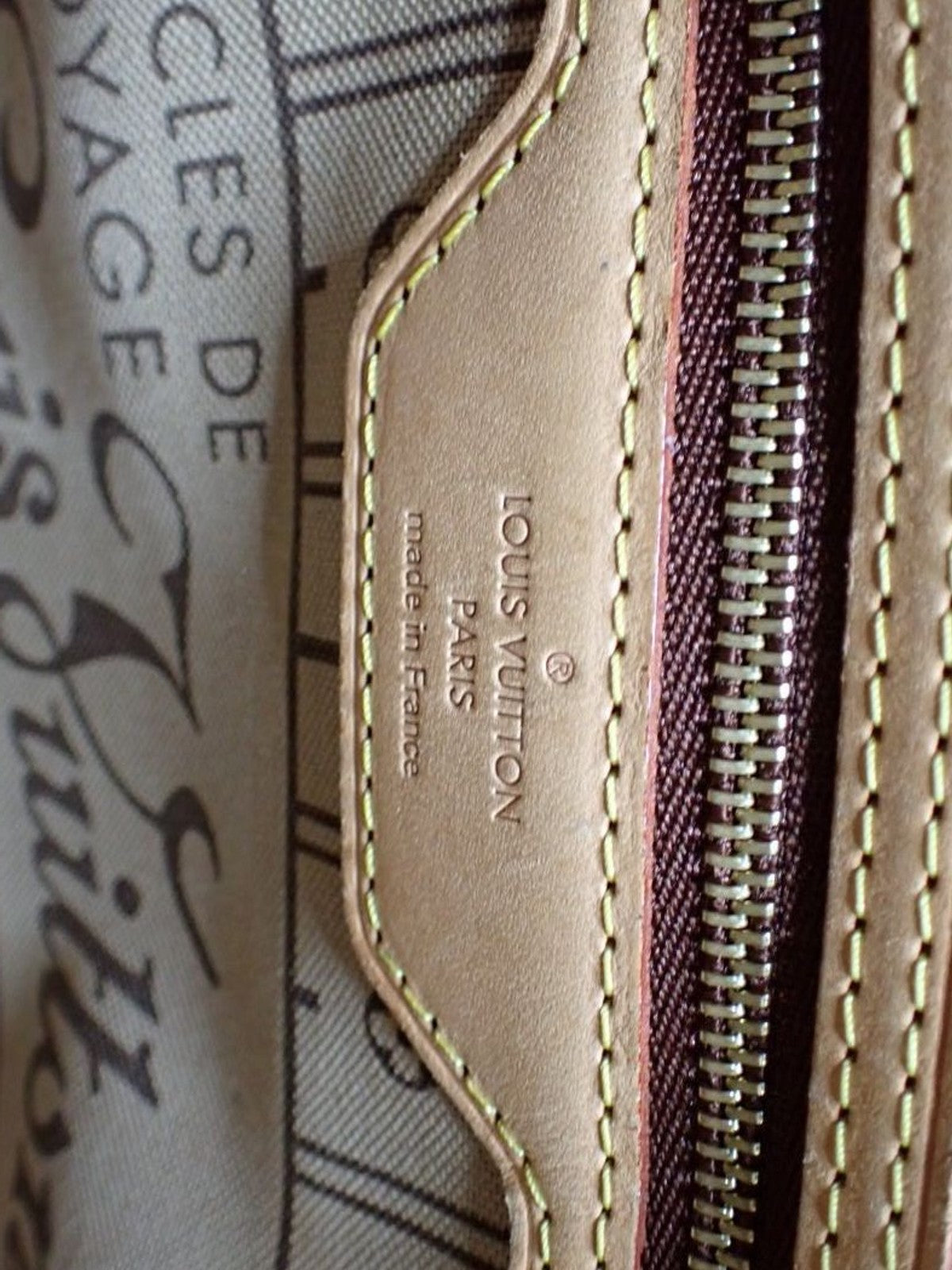 Louis Vuitton Neverfull PM