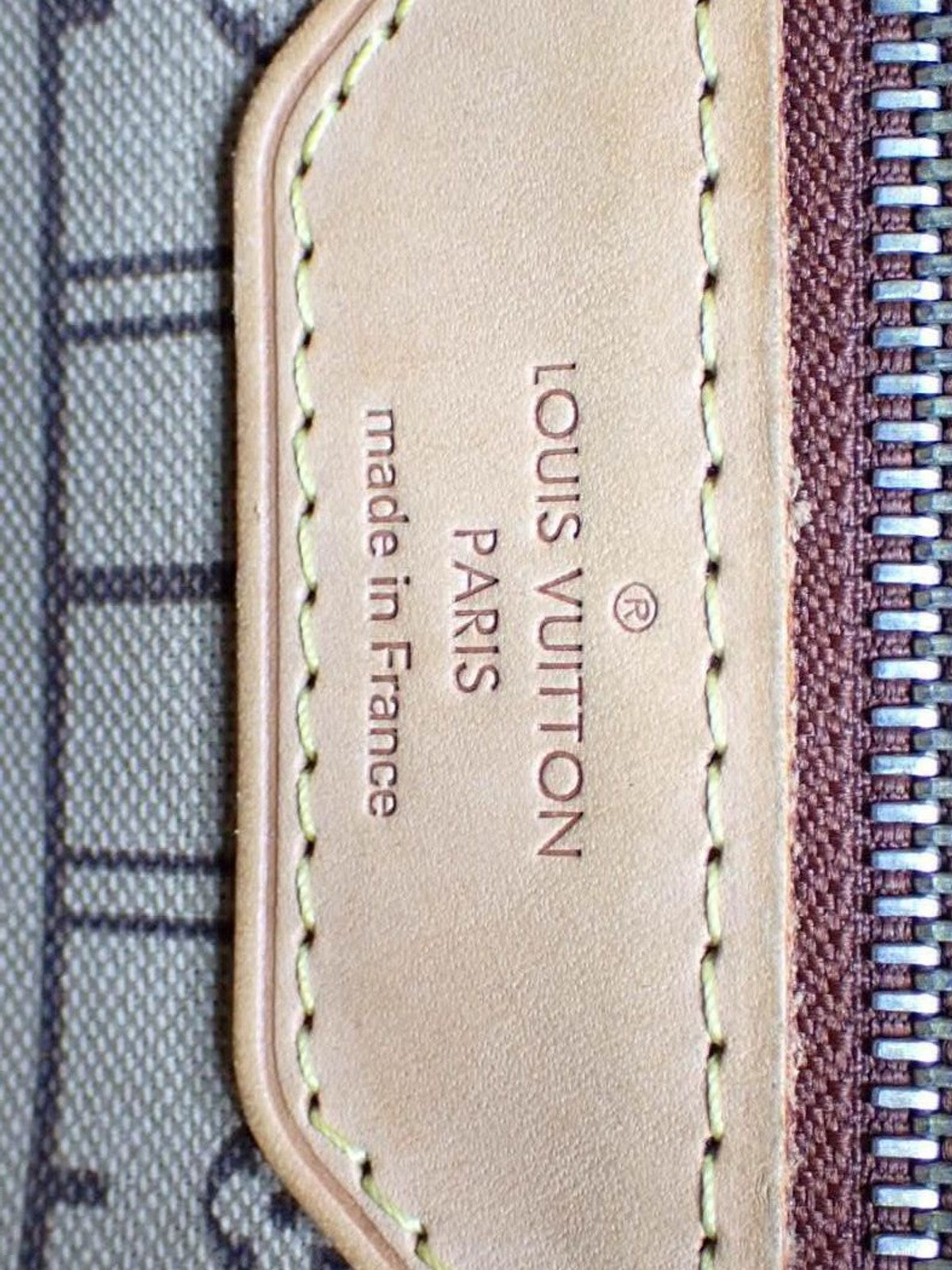 Louis Vuitton Neverfull PM