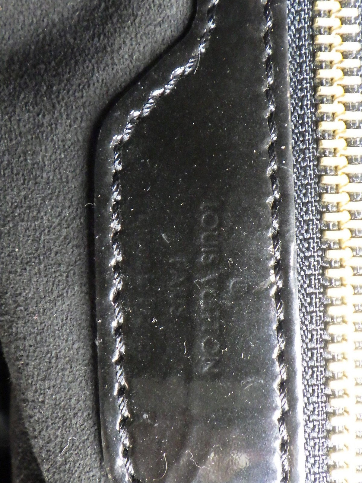 Louis Vuitton Mahina XS