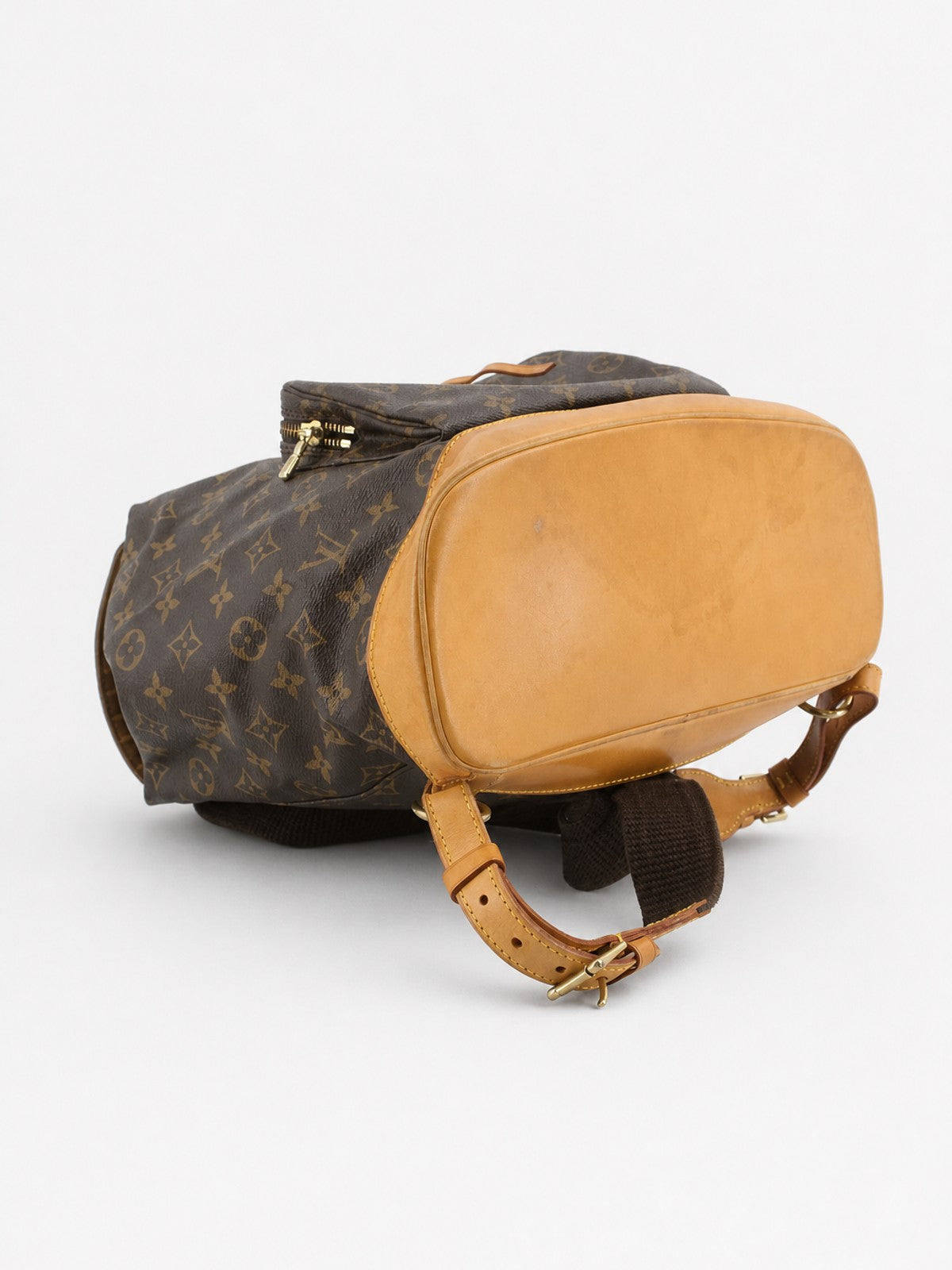 Louis Vuitton Montsouris GM
