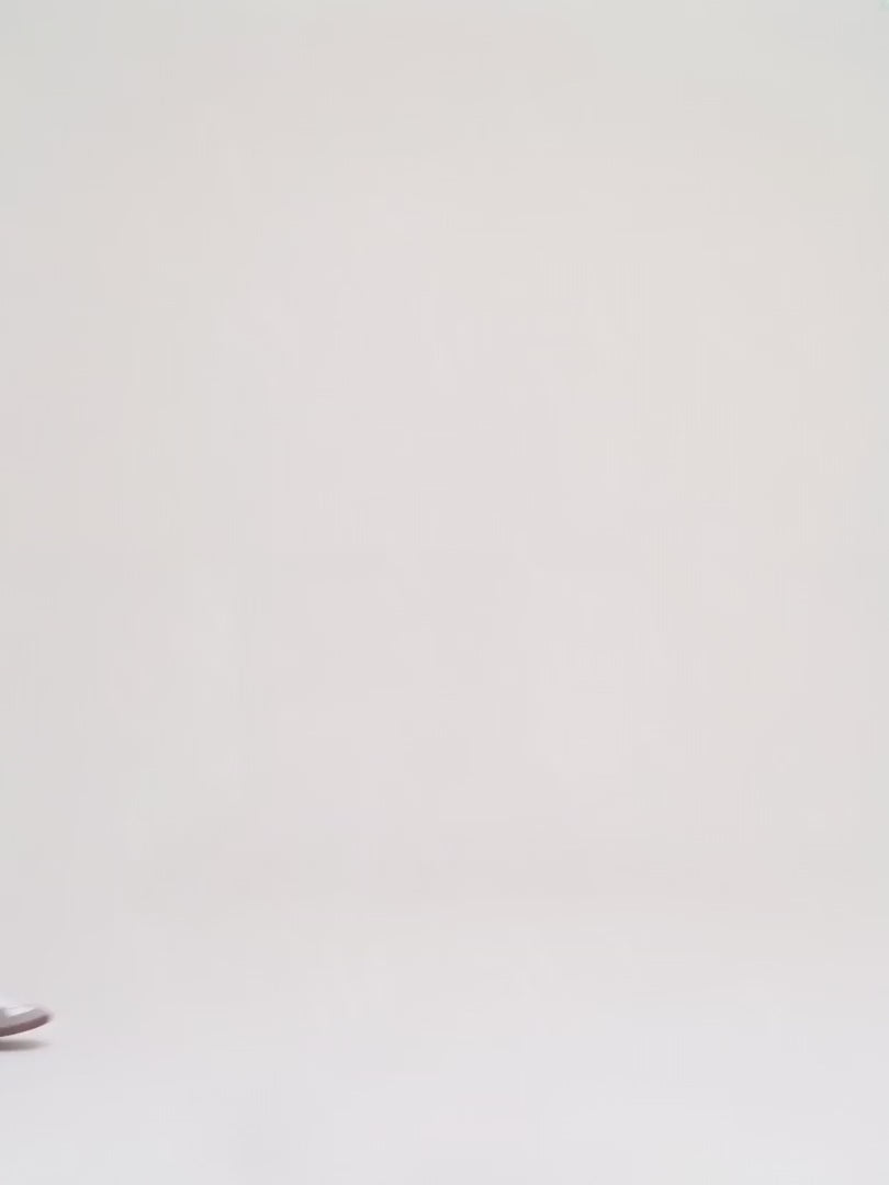 Ladda video: Chanel Jumbo Classic Flap