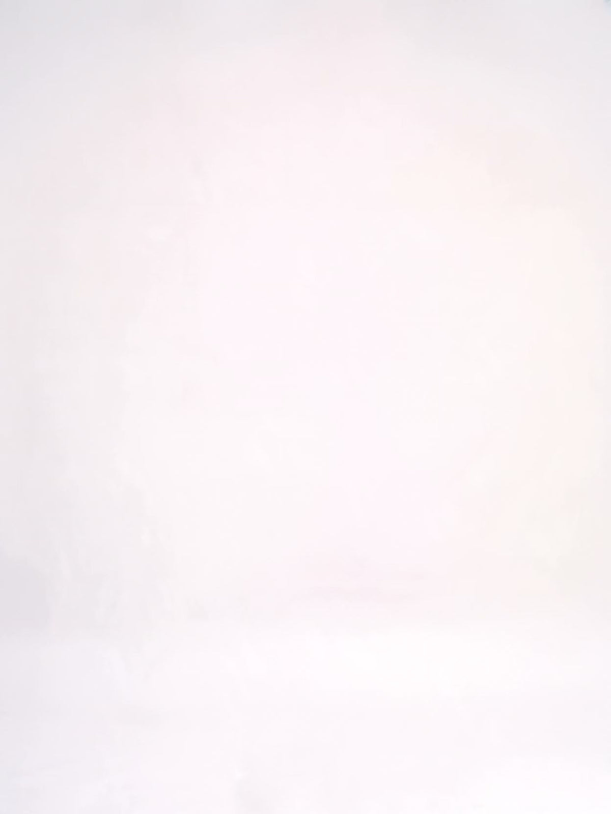 Ladda video: Balenciaga - First